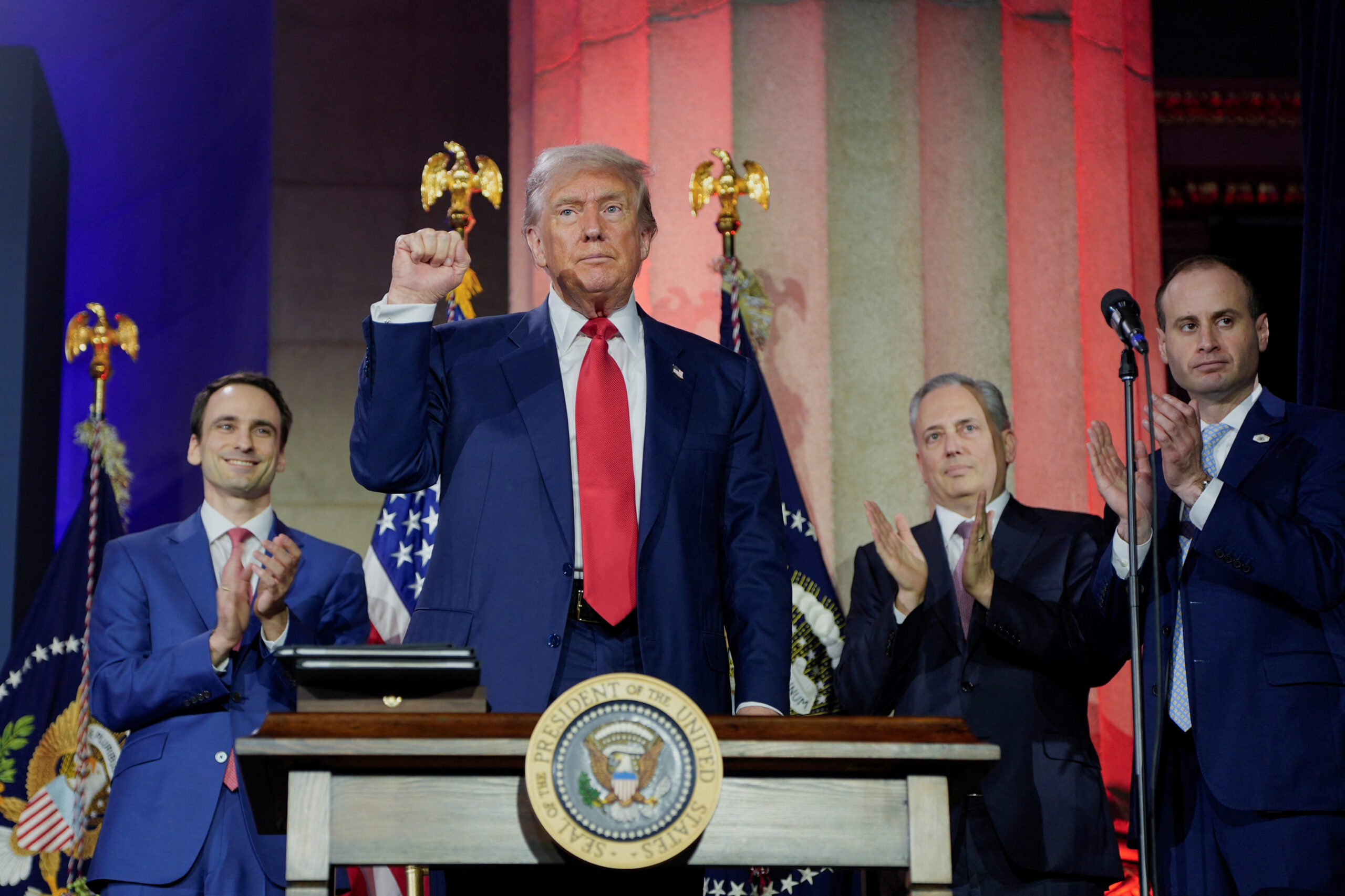 Trump to sign executive order forcing homeless off America’s streets
