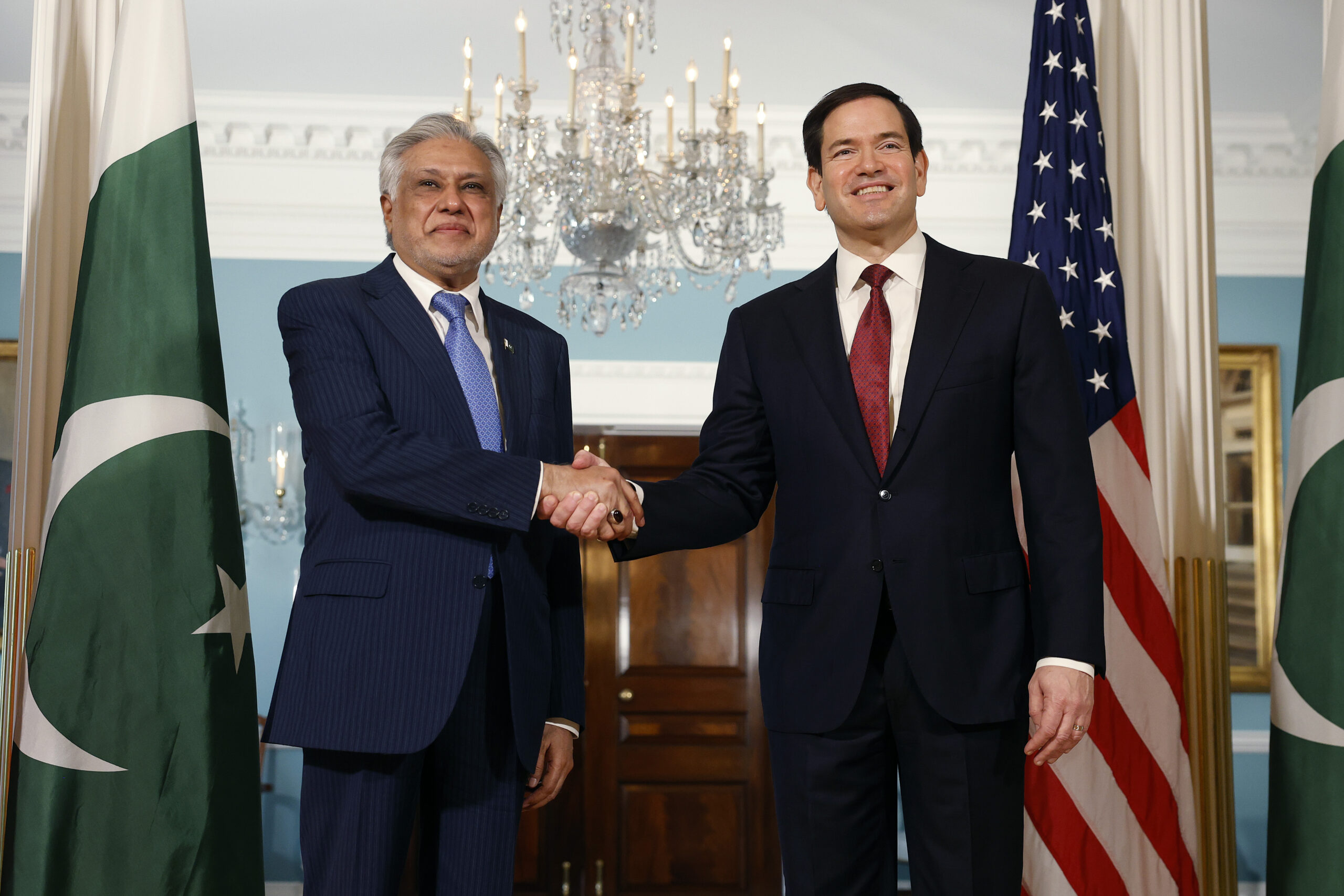 Pakistan says it’s ‘very close’ to a trade deal with President Trump