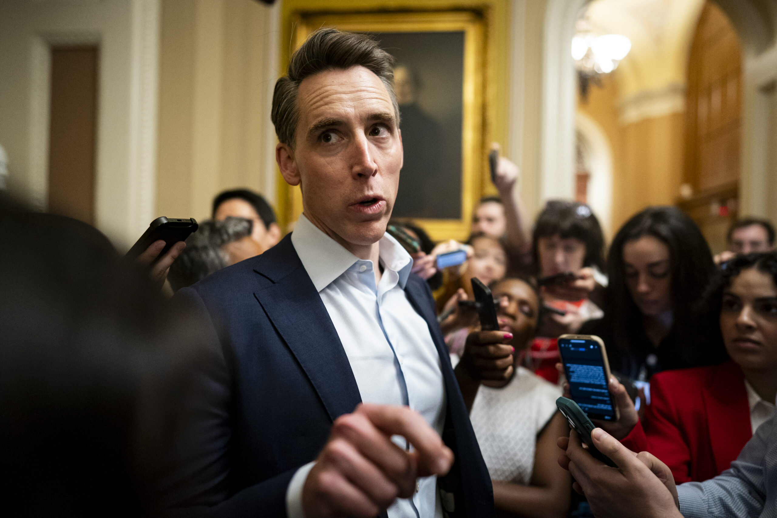 Josh Hawley bill would give millions of Americans $600 each from tariff revenue