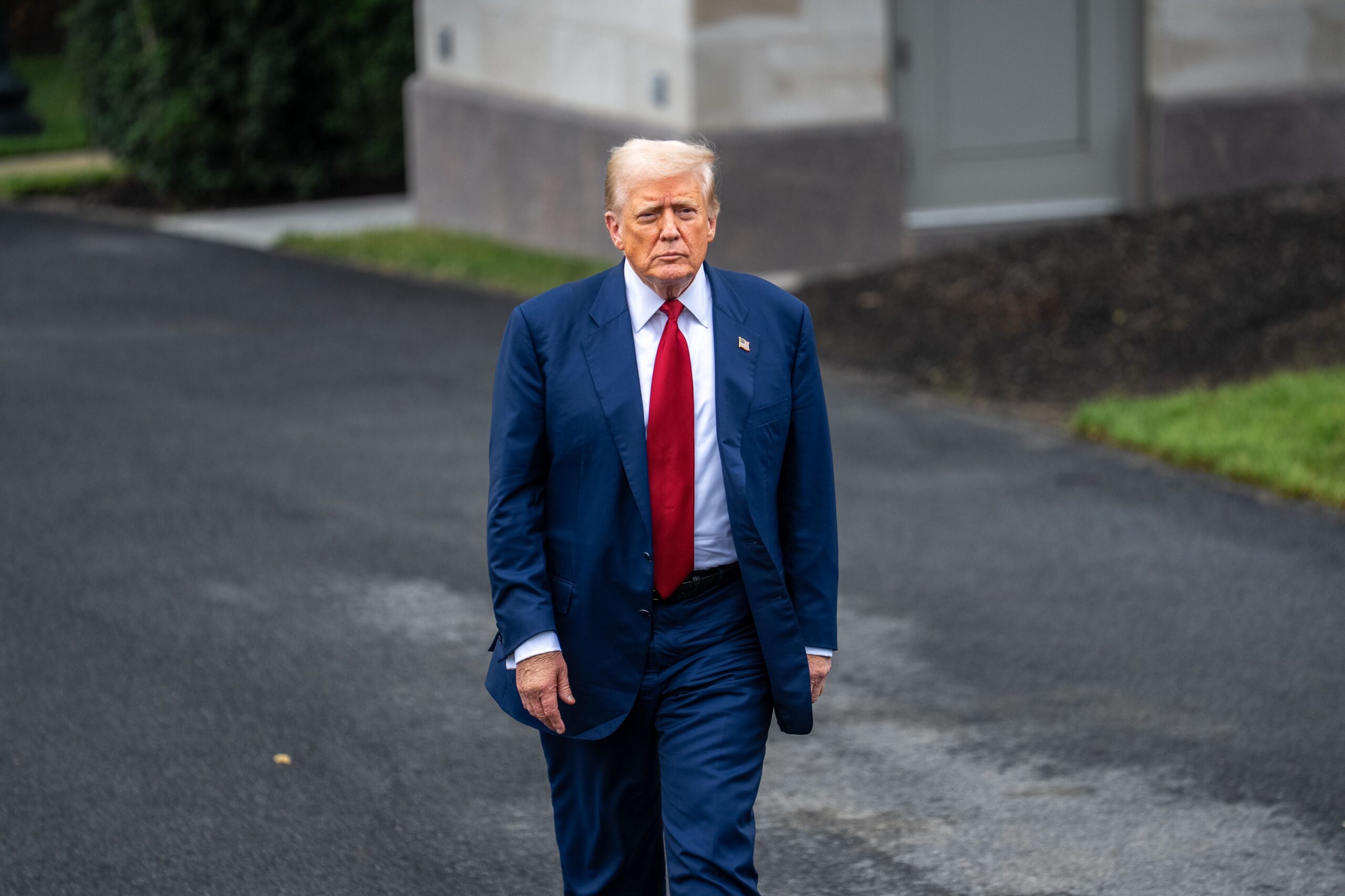 Trump calls for rare mid-decade census to exclude illegal migrants as redistricting battle heats up