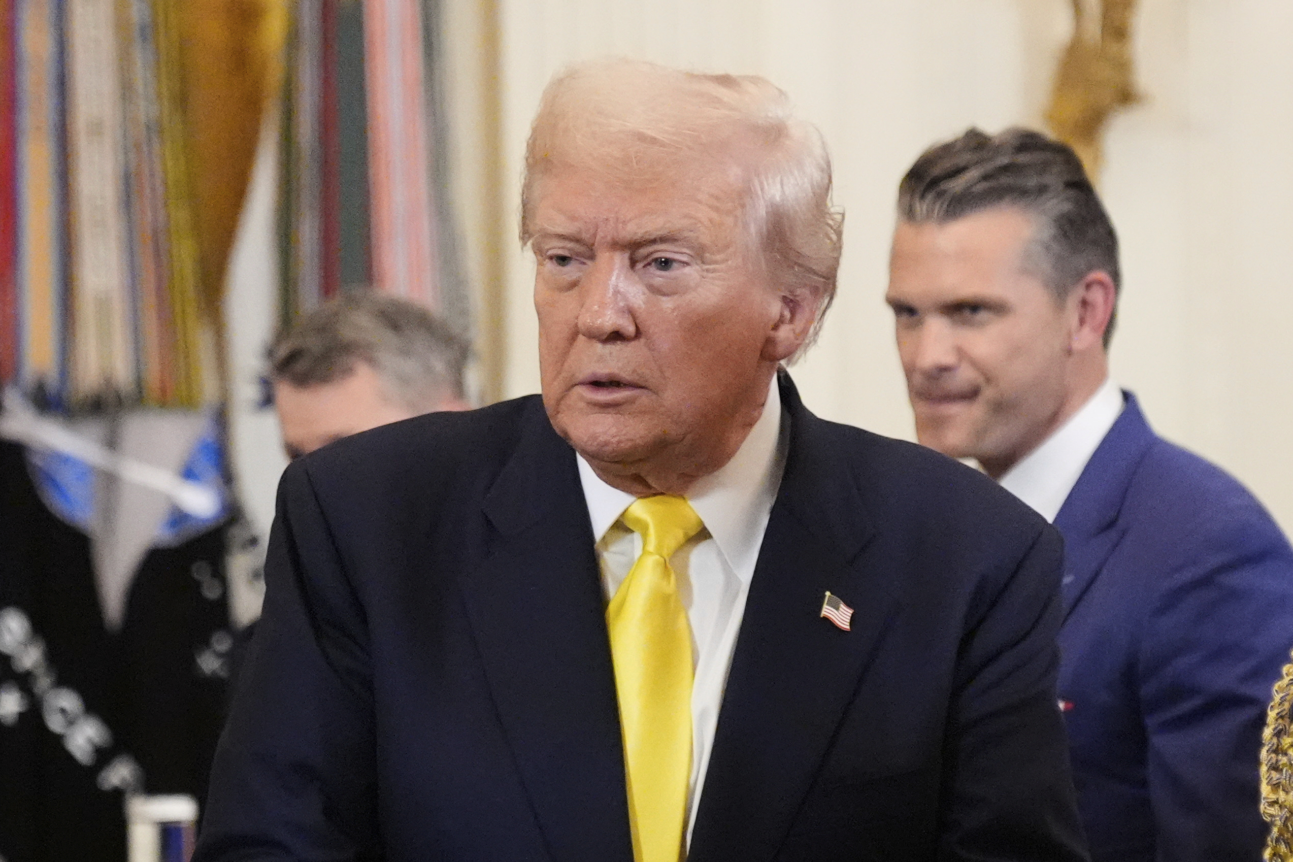 Trump signs executive order cracking down on ‘debanking’: ‘Incompatible with a free society’