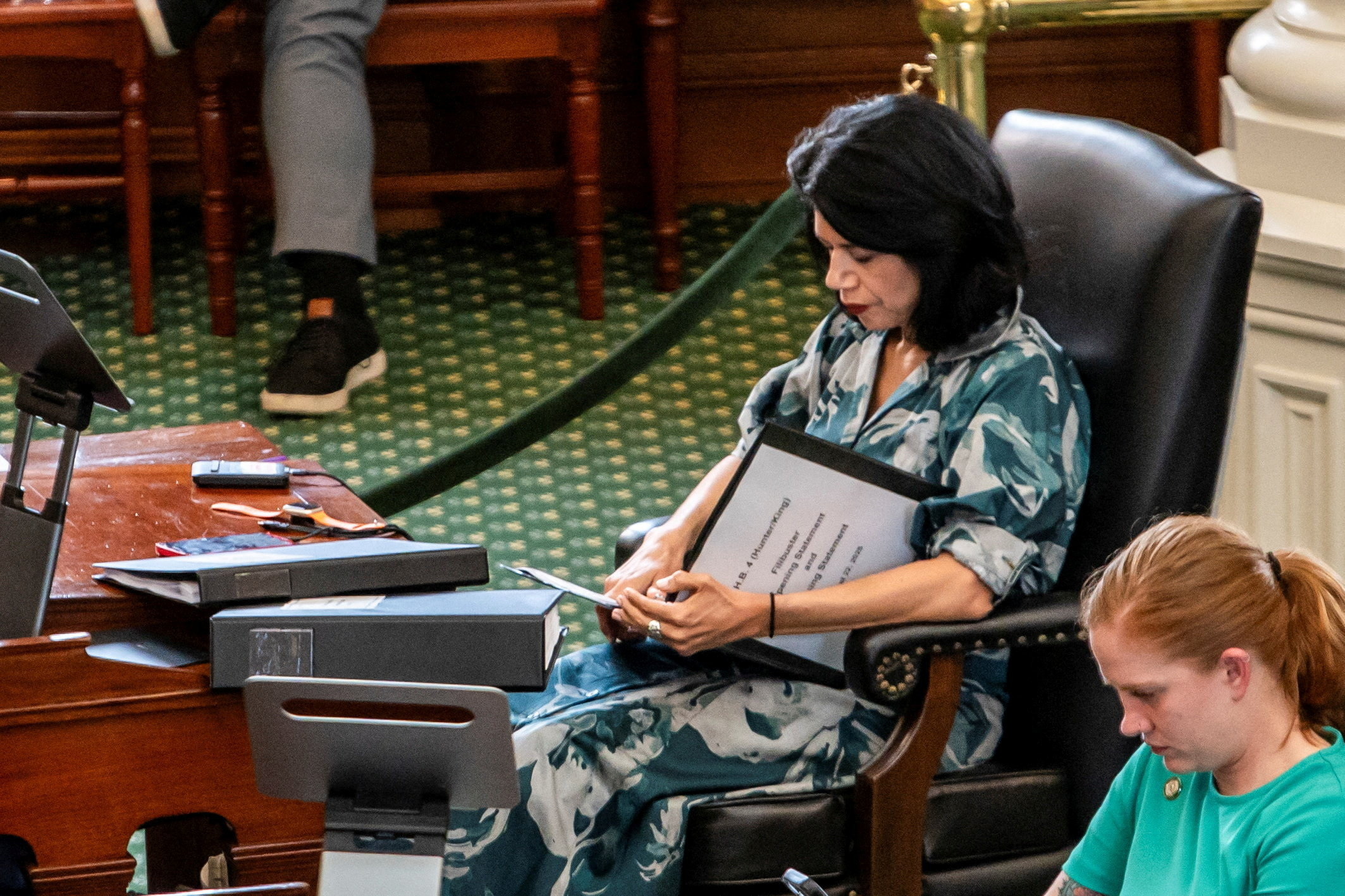Democratic Texas state Sen. Carol Alvarado outfitted with catheter, urine bag for redistricting bill filibuster 