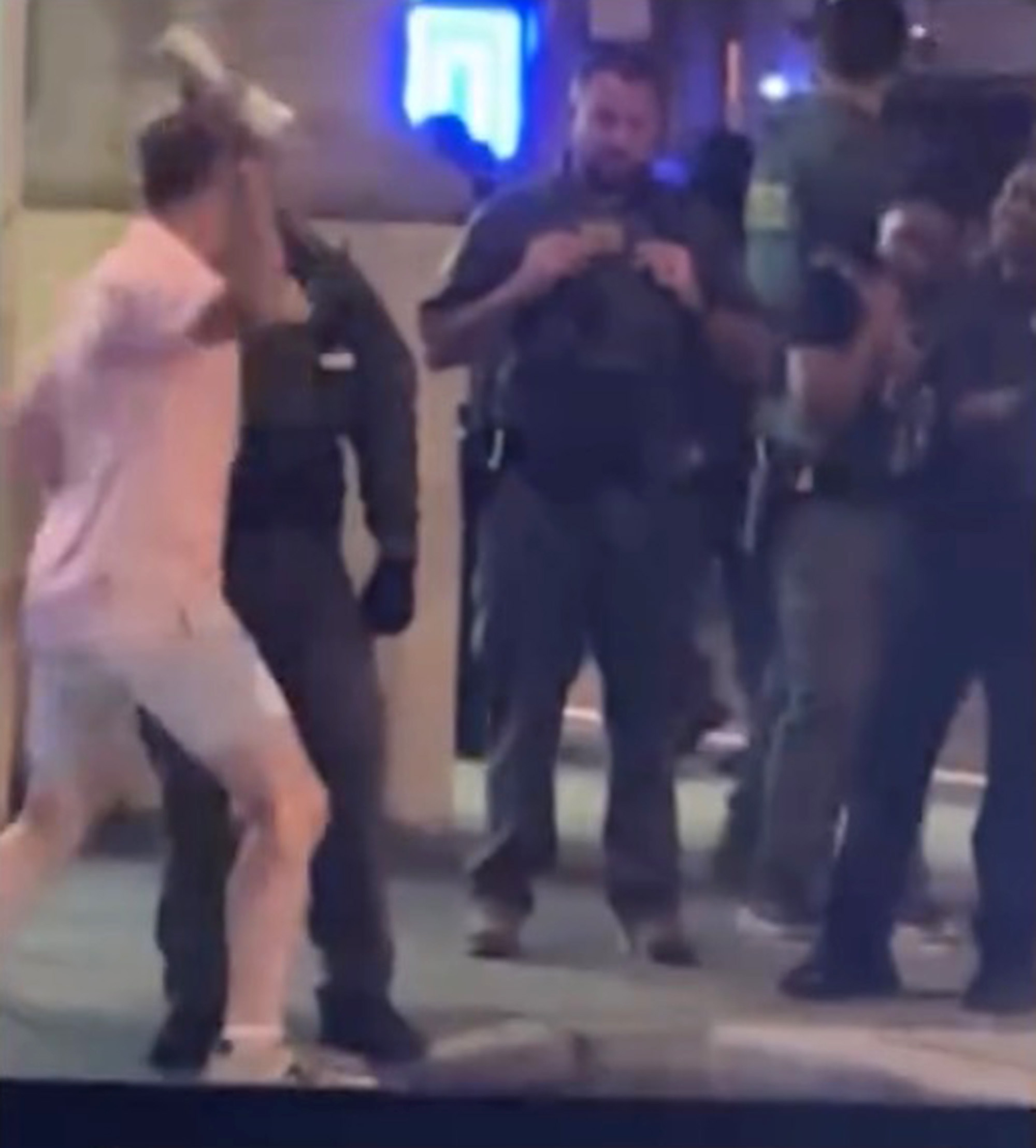 Dramatic video shows feds re-arresting Subway sandwich slinger after he pelted officer with hero in DC