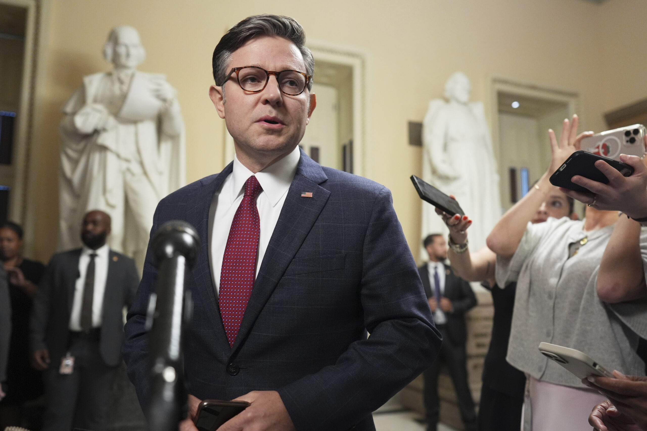 House Republicans advance Trump-backed stopgap government funding bill