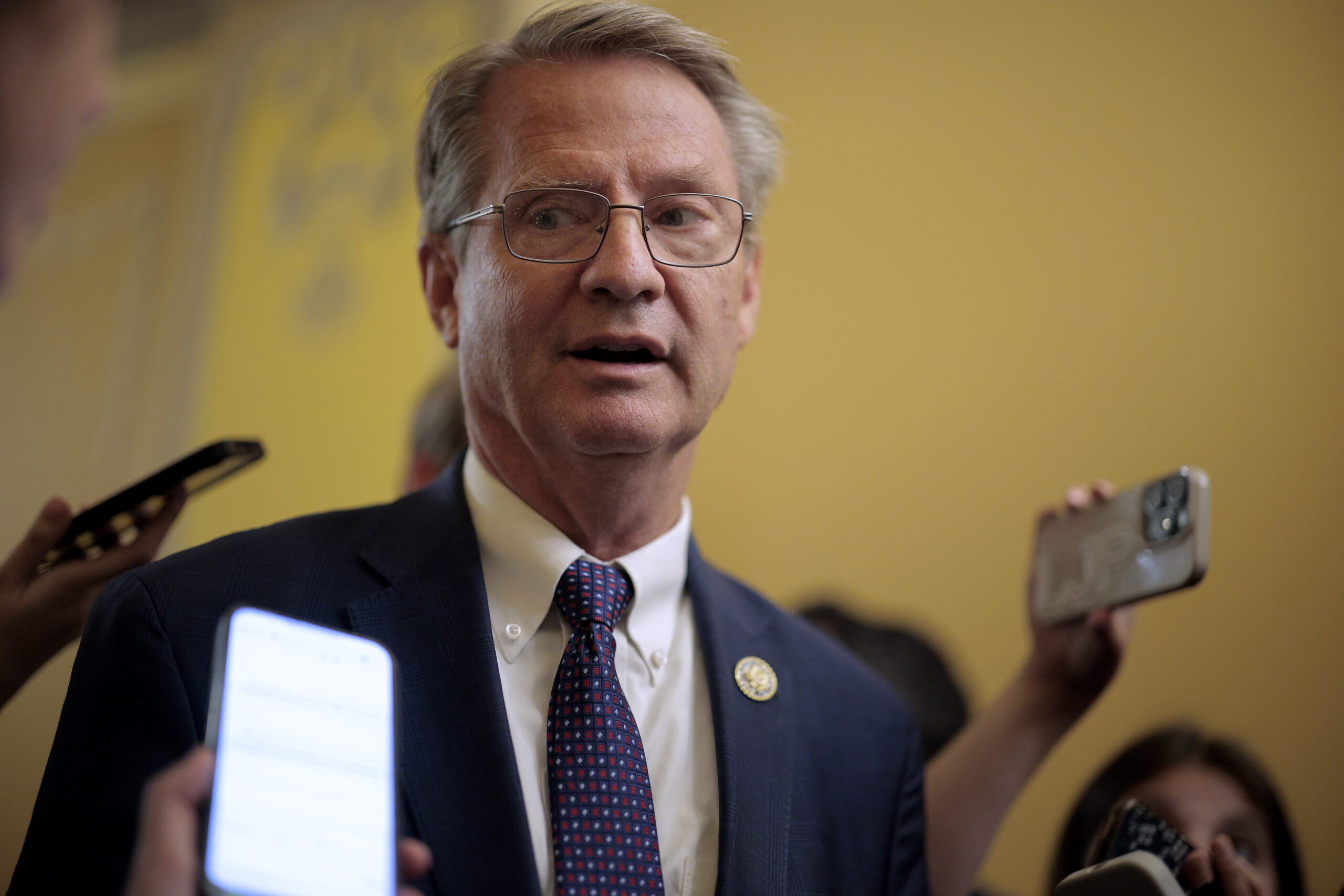 GOP Rep. Tim Burchett tussles with anti-Israel protester on Capitol Hill
