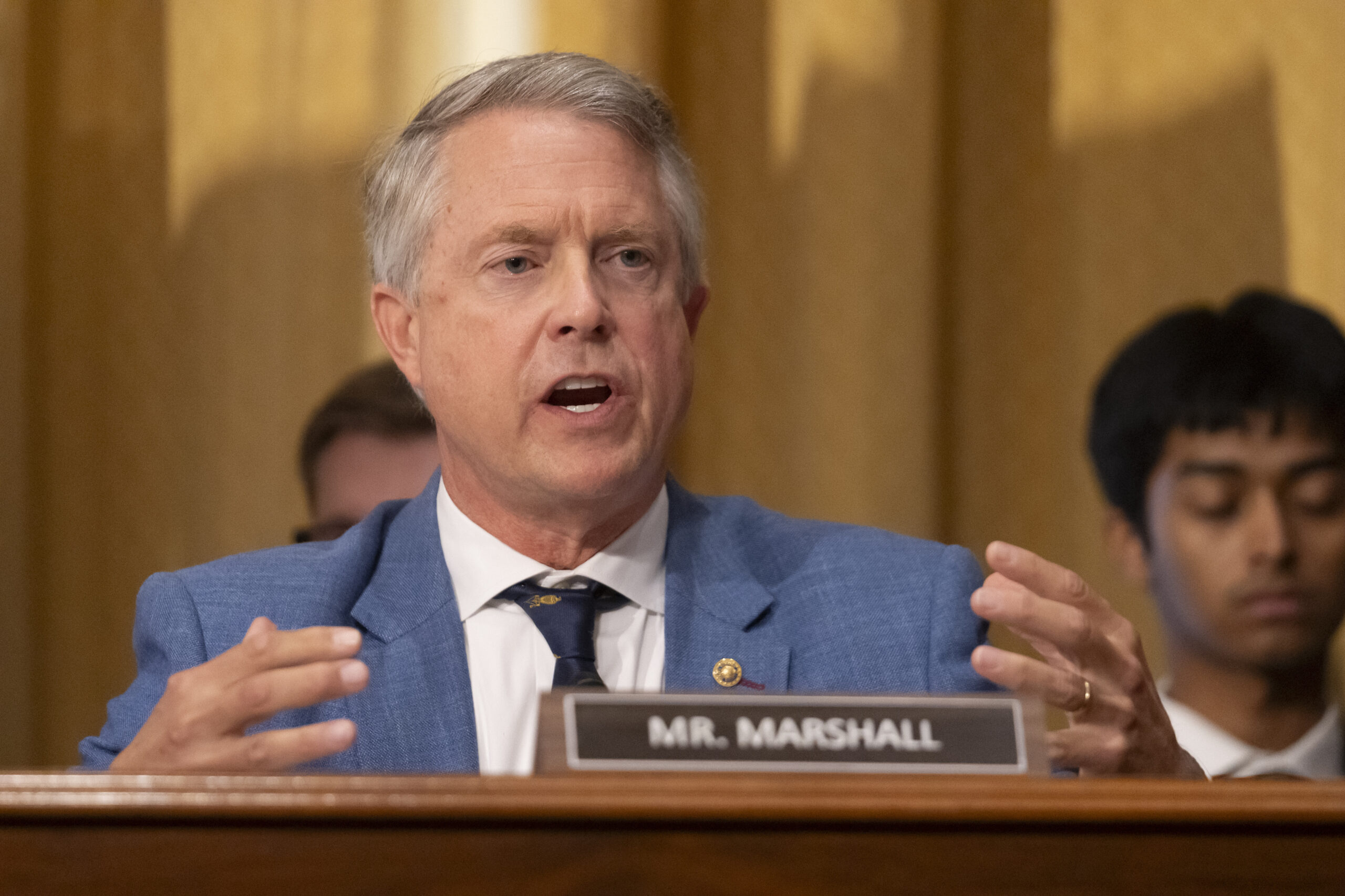 Sens. Marshall, Warnock push plan to improve military nutrition: ‘Healthy troops are ready troops’