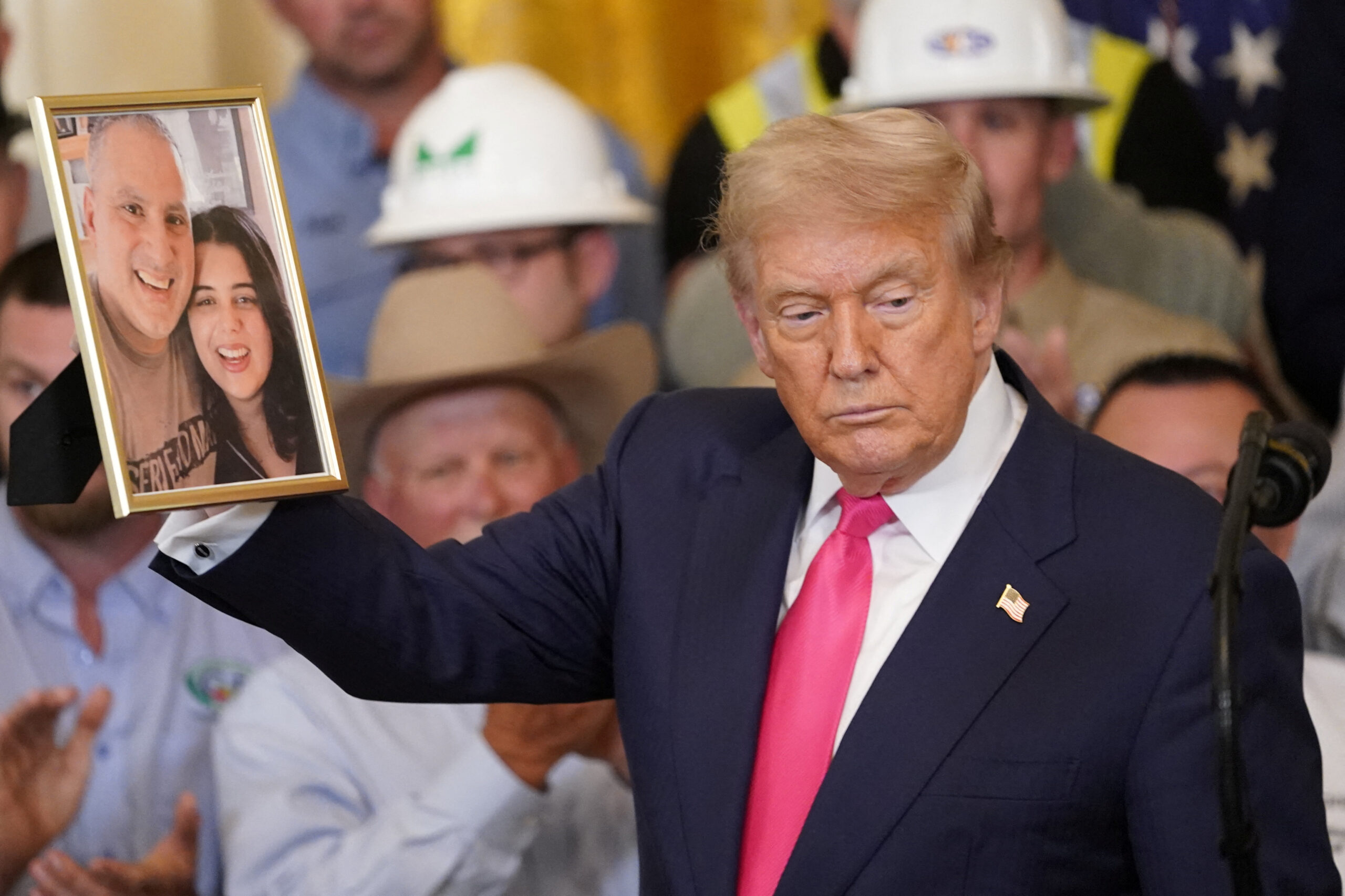 Trump admin launches ‘Operation Midway Blitz’ in push to target illegal immigrants, fight violent crime in Chicago
