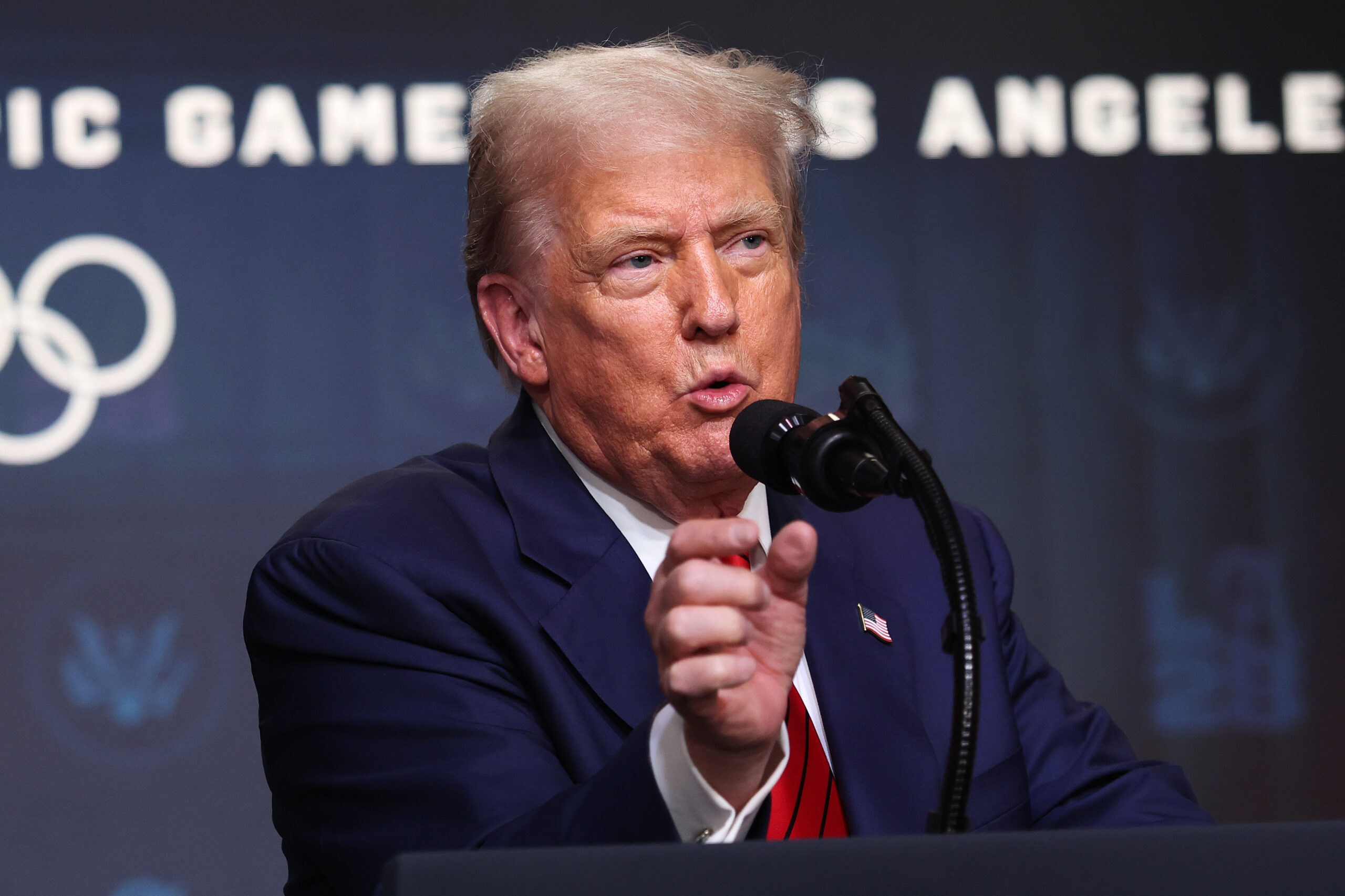 White House tries easing panic over high-skill H1-B visa crackdown, says new $100 K fee won’t apply to existing visa holders