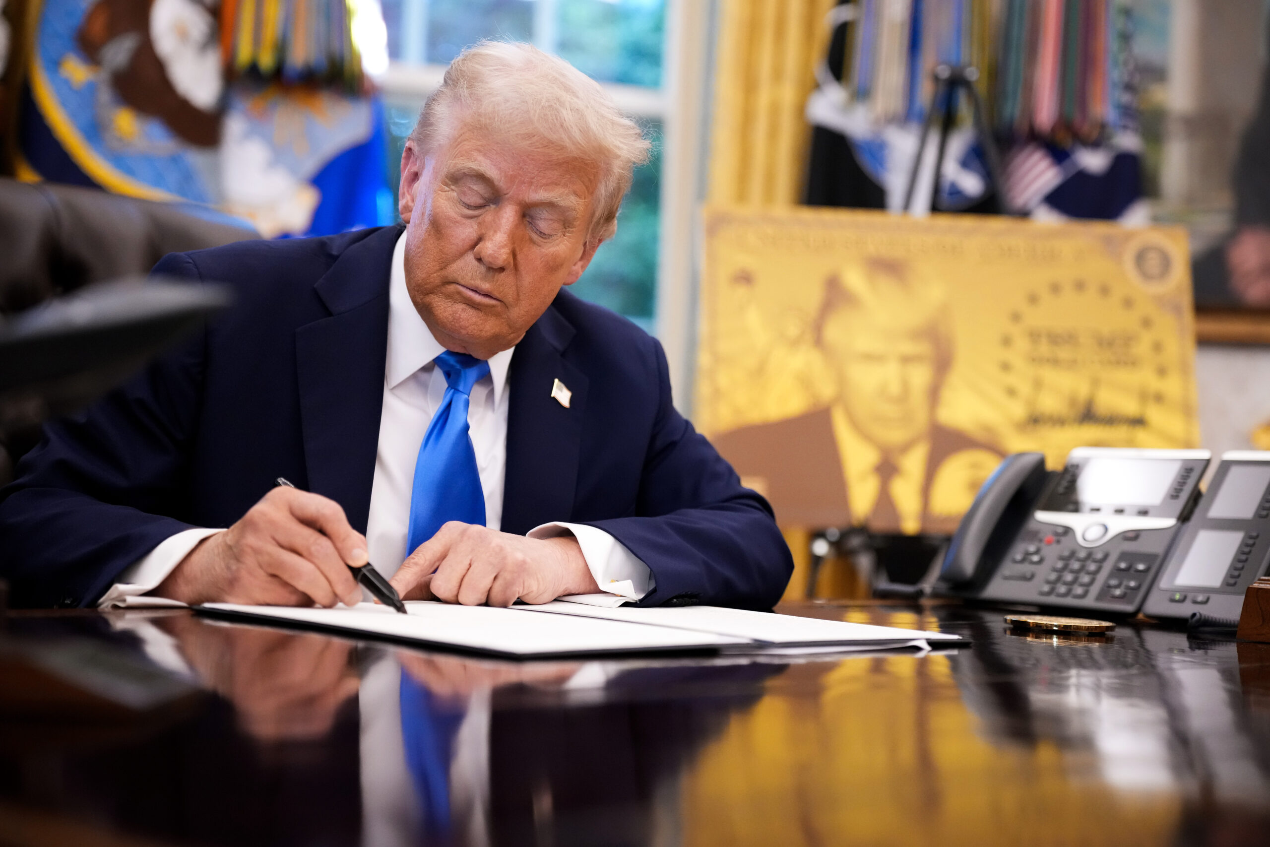 Chamber of Commerce sues Trump over H-1B visa $100K fee for skilled foreign workers