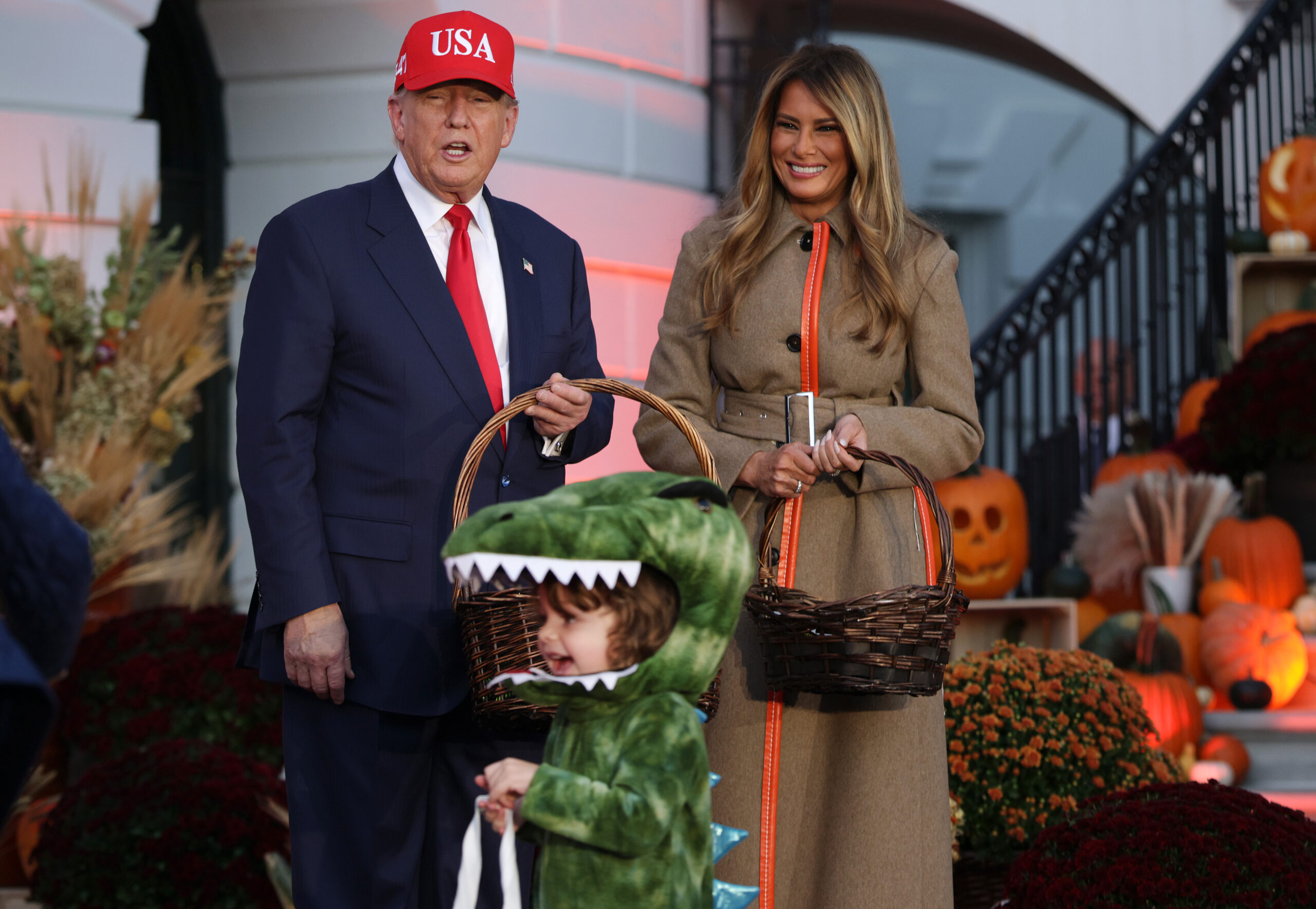 Trump greets hundreds of trick-or-treaters at White House Halloween event — including kids dressed as first couple, McDonald’s drive-thru