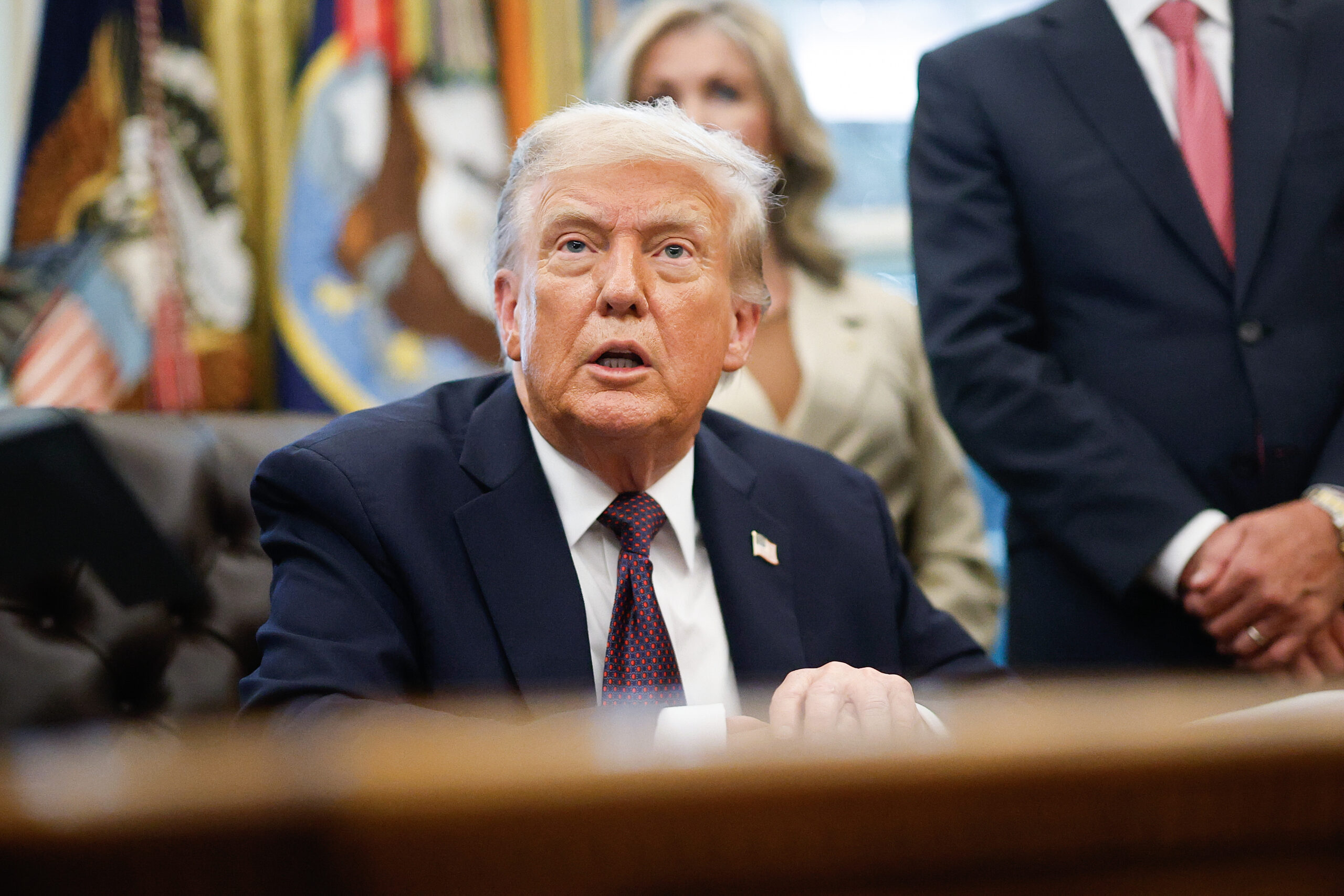 Federal judge blocks Trump’s Chicago National Guard deployment 