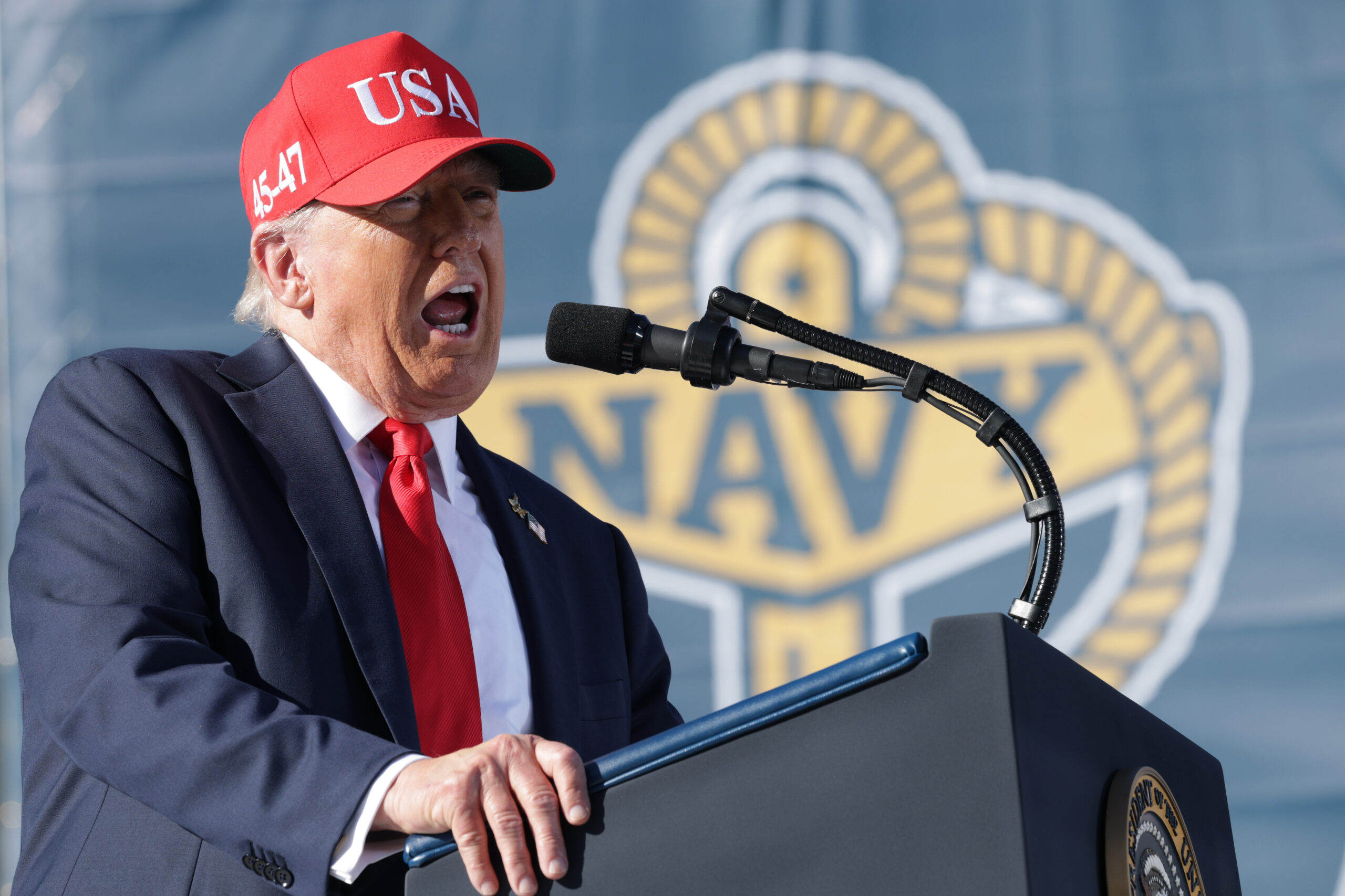 Trump promises ‘across the board pay raises’ for US military during Navy’s 250th birthday celebration