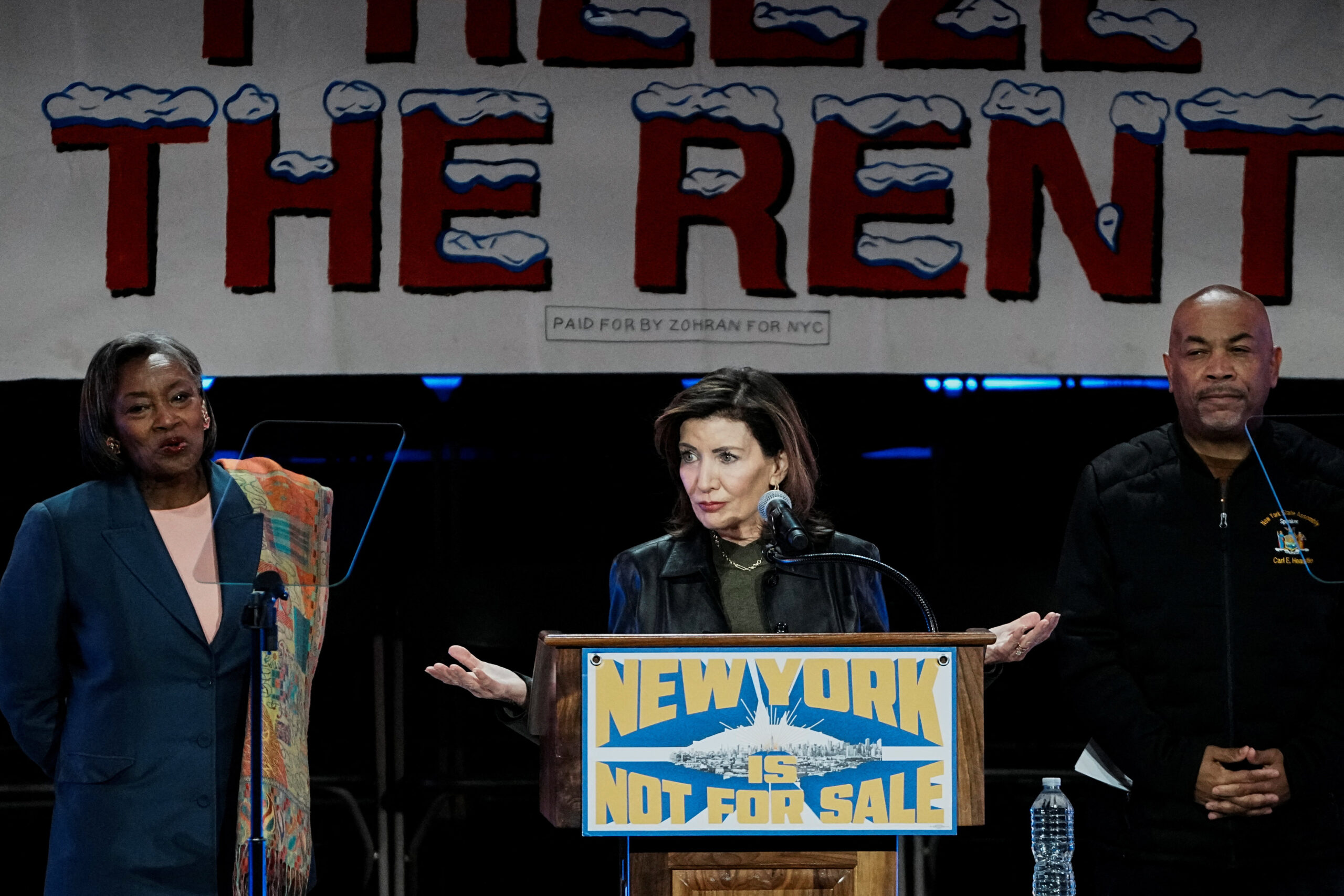 Hecklers taunt Gov. Hochul with ‘Tax the Rich’ chant at Zohran Mamdani’s NYC rally featuring AOC and Sanders