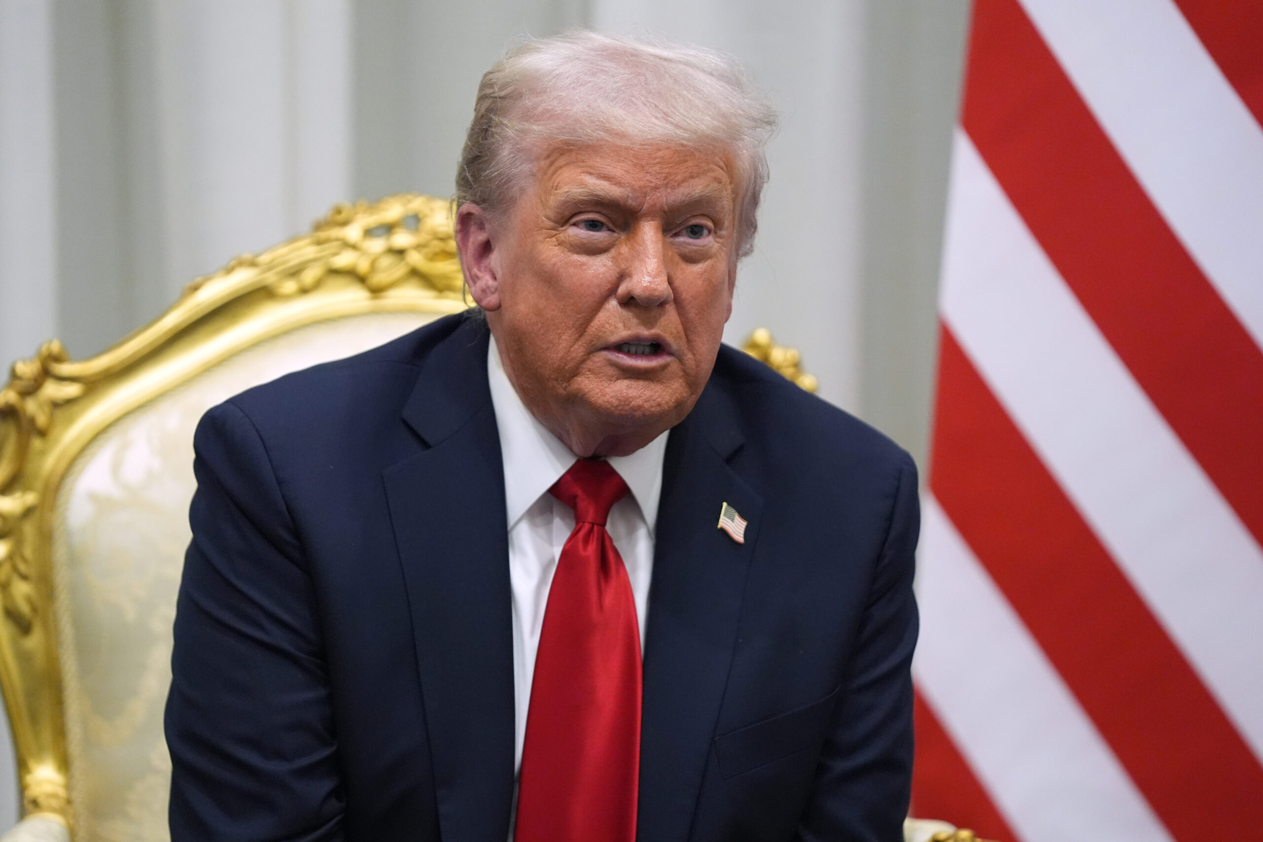 Trump says he’s cutting off all subsidies to Colombia, accuses Prez Gustavo Petro of being ‘illegal drug leader’