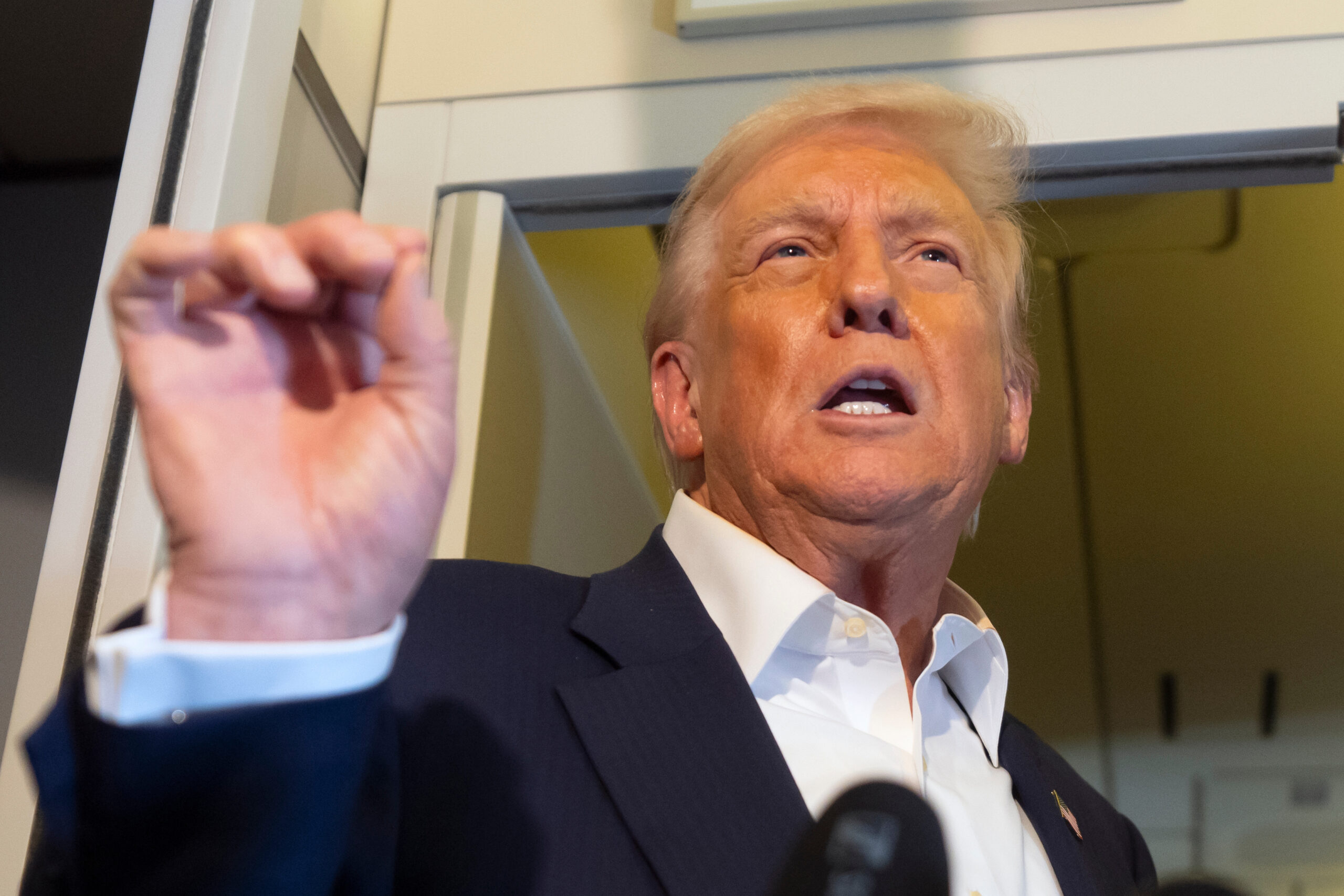 Trump rules out running as Vance’s VP to gain third term, but open to Bannon plan: ‘Let AOC go against Trump’