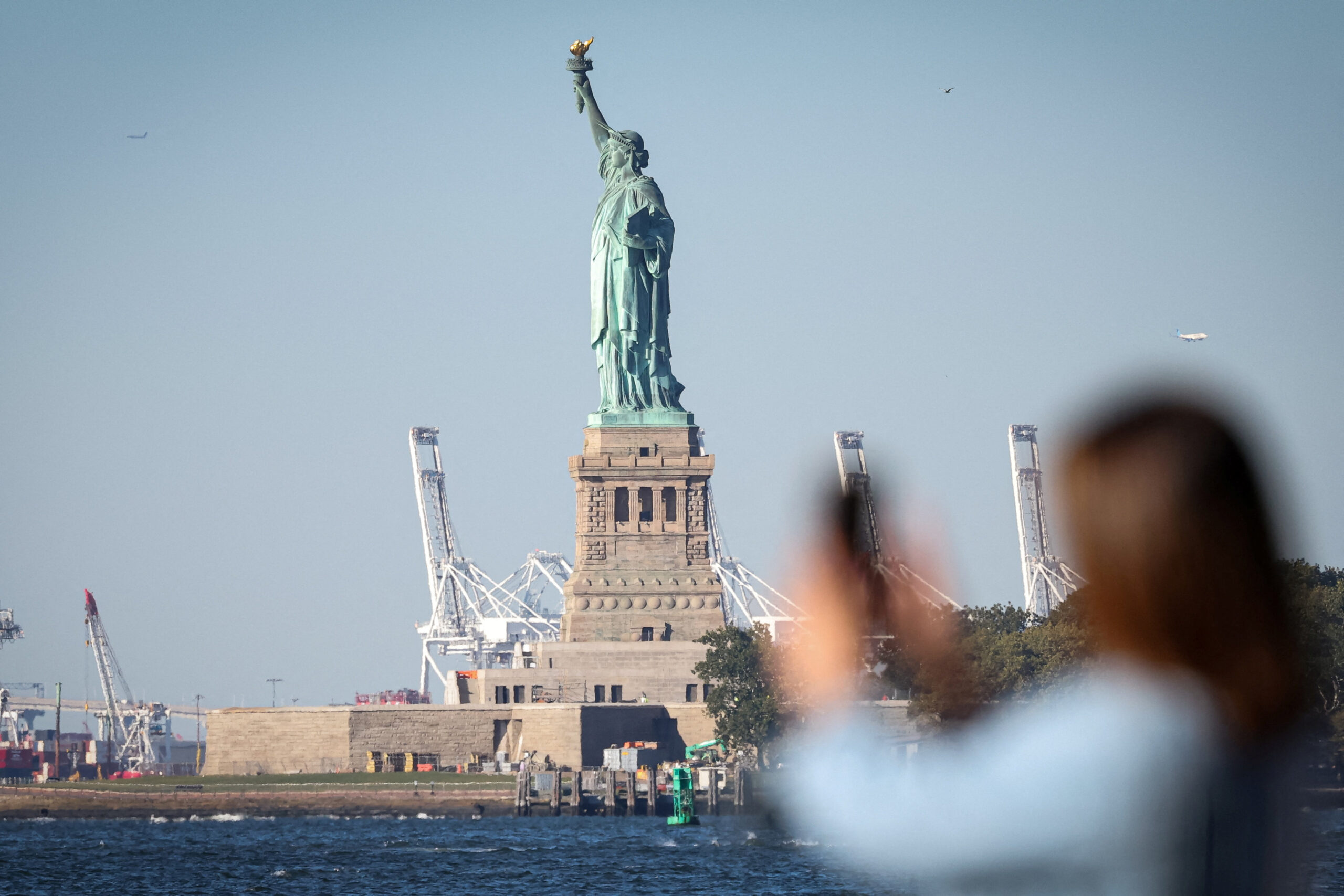 Trump admin will keep Statue of Liberty open during government shutdown
