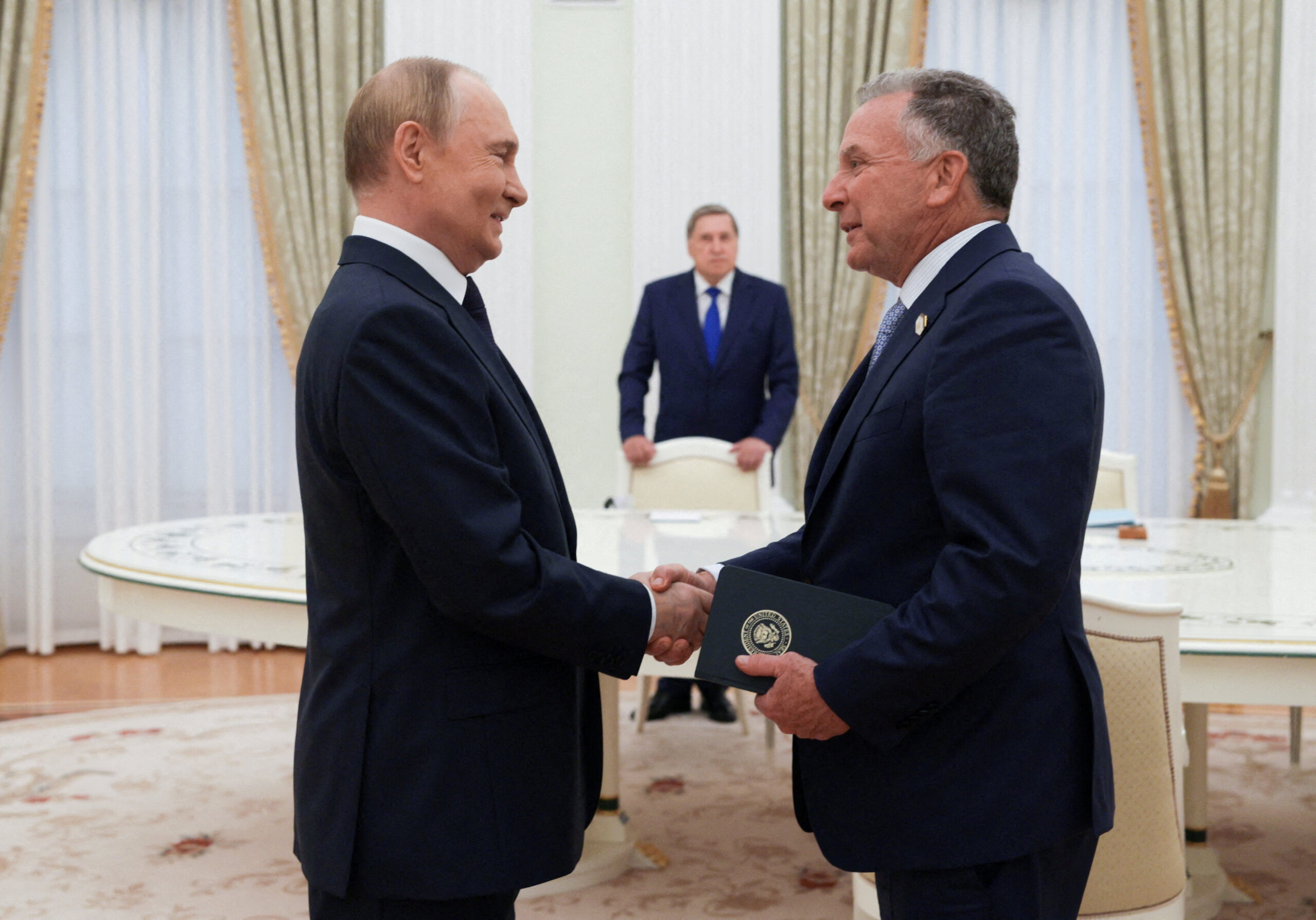 Steve Witkoff greets Putin in Moscow for Russia-Ukraine peace talks