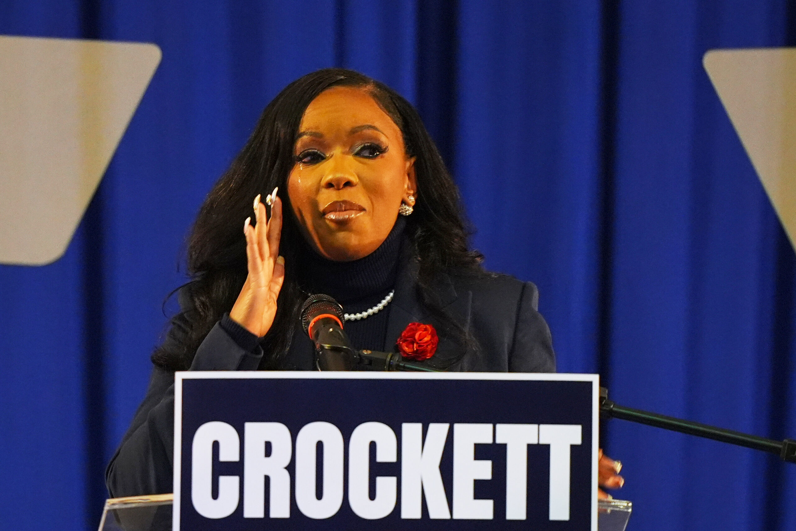 Jasmine Crockett accuses Trump admin of dishonesty about border encounter numbers