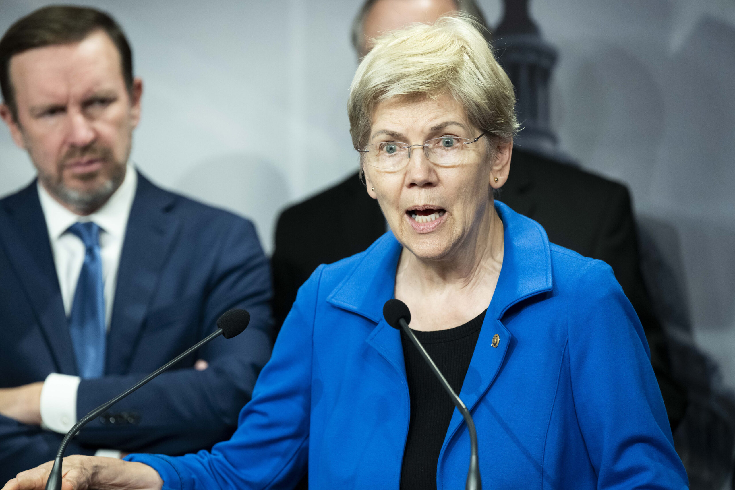 Sen. Elizabeth Warren slams Netflix’s $72B deal for WBD, calls it an ‘anti-monopoly nightmare’