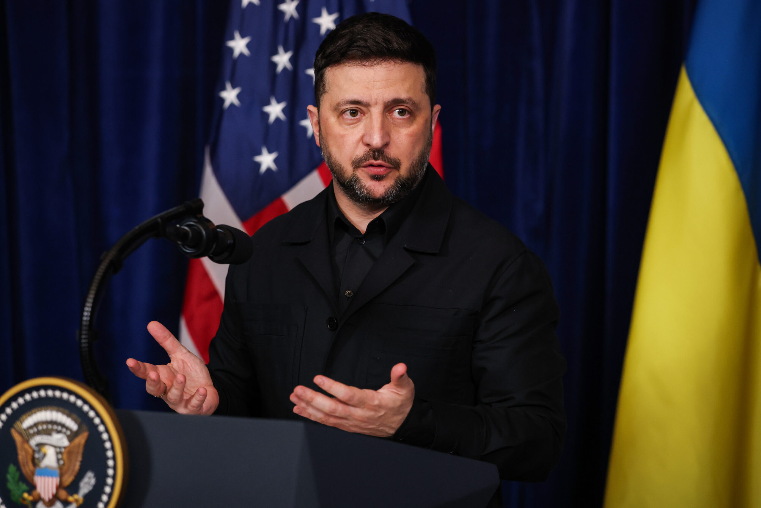 Zelensky calls for US to take down Putin following capture of Venezuela dictator Nicolás Maduro