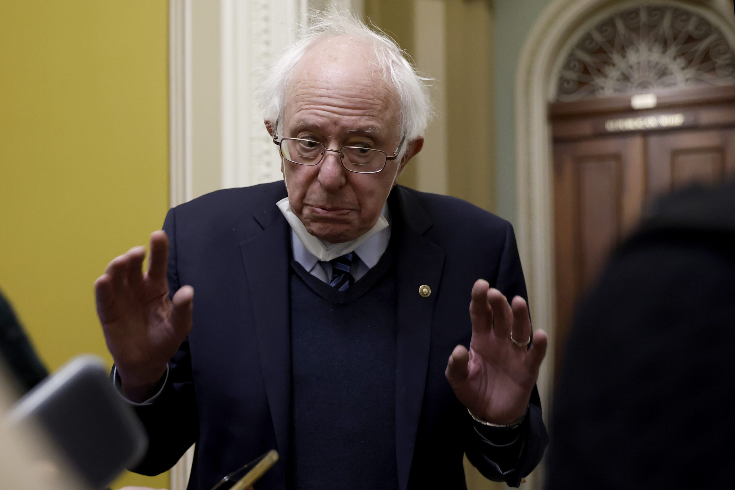 Bernie Sanders skipped every meeting for 18 years while serving on Holocaust Museum board: records
