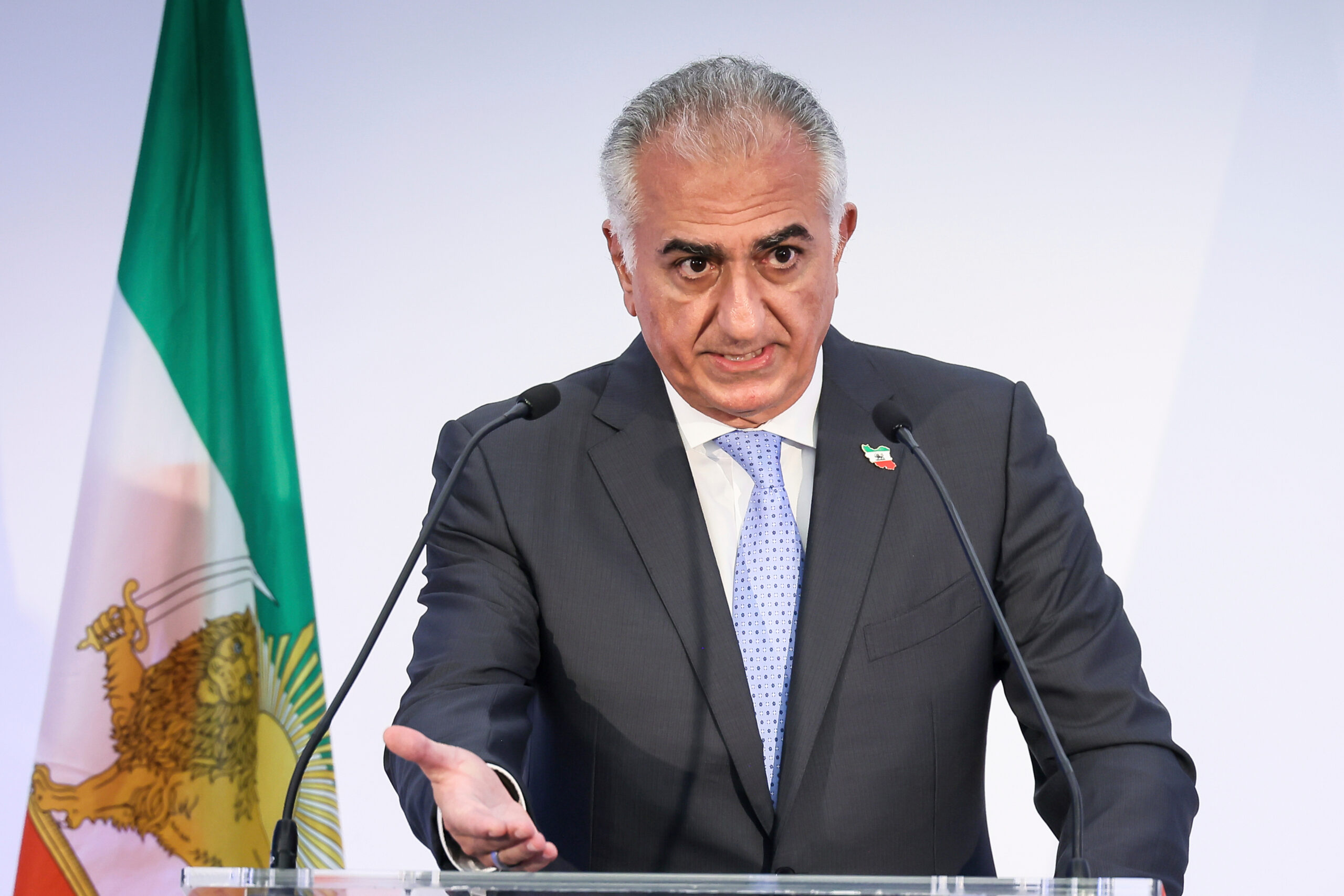Reza Pahlavi and others who could run Iran if regime topples