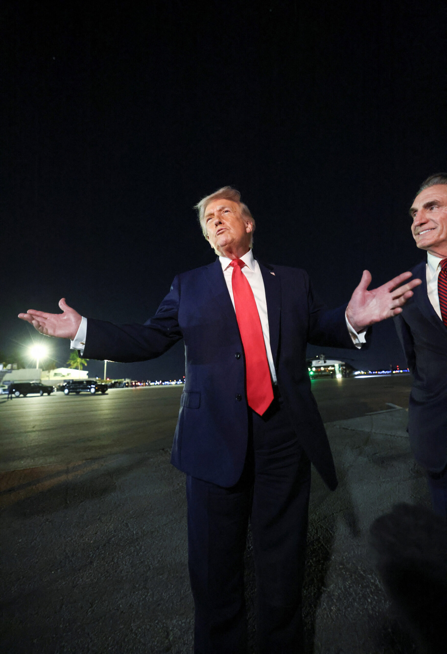 Trump calls for professional ‘insurrectionists’ who stormed Minn. church to be thrown in jail with Walz and Ilhan Omar