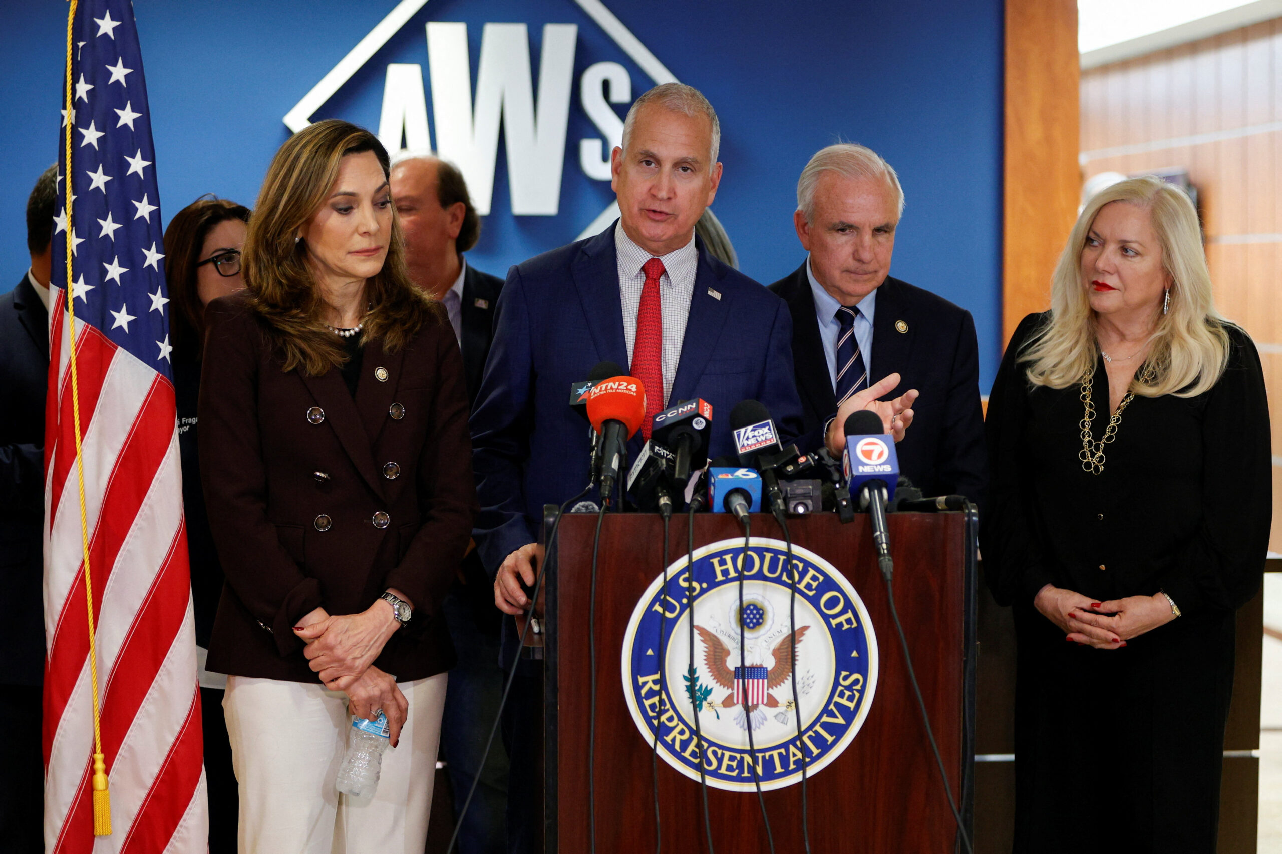 GOP rep explodes at suggestion he’s not backing Venezuelan opposition leader María Corina Machado after Maduro capture