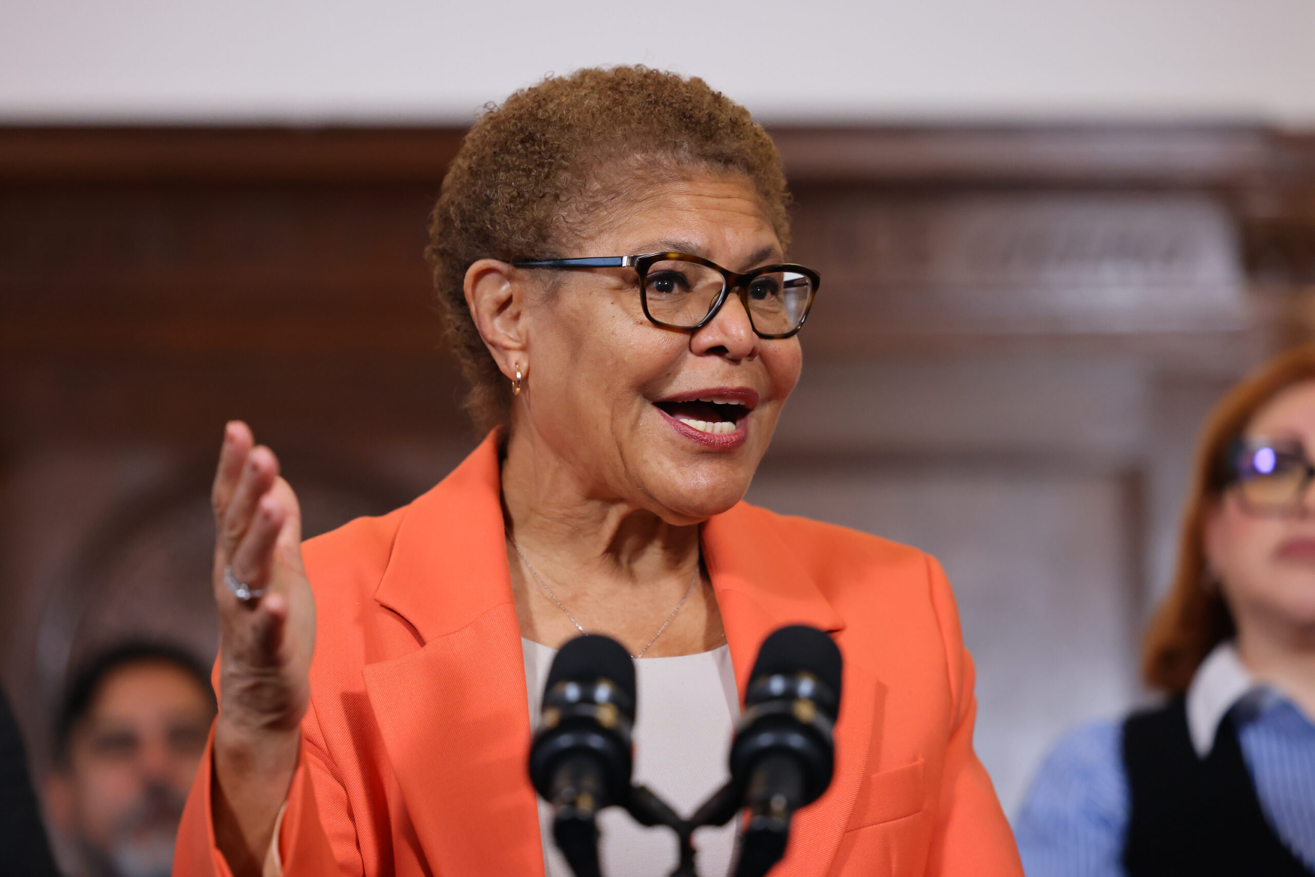 LA Mayor Karen Bass announces plans to ban ICE from city properties