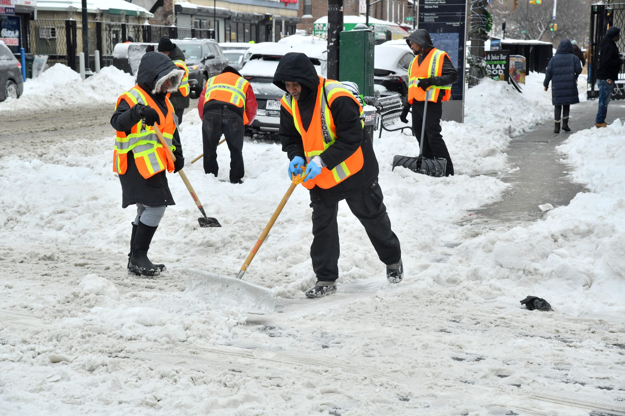 Mamdani failed to recruit enough emergency snow shovelers for storm: critics