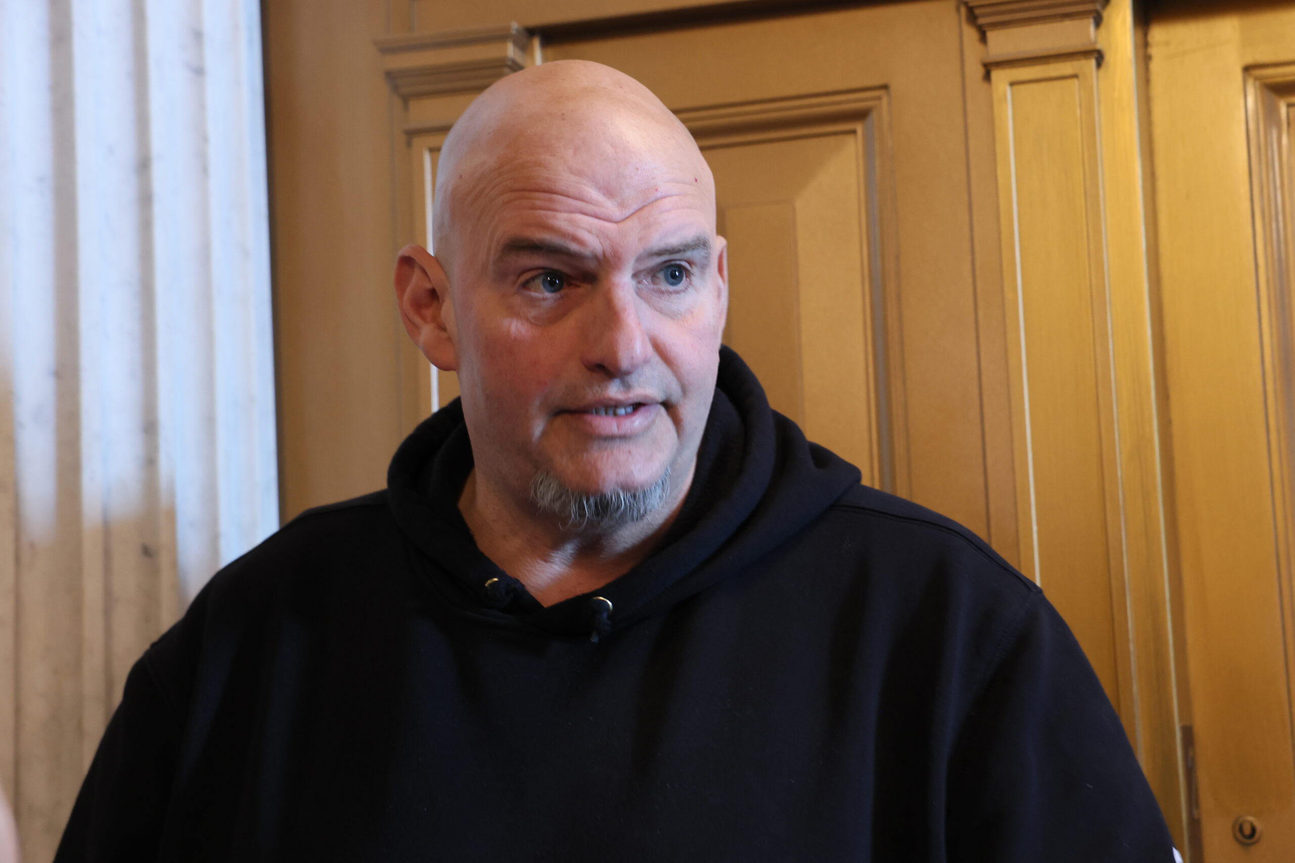 Fetterman praises former Senate opponent Dr Oz for getting rid of Medicaid fraud