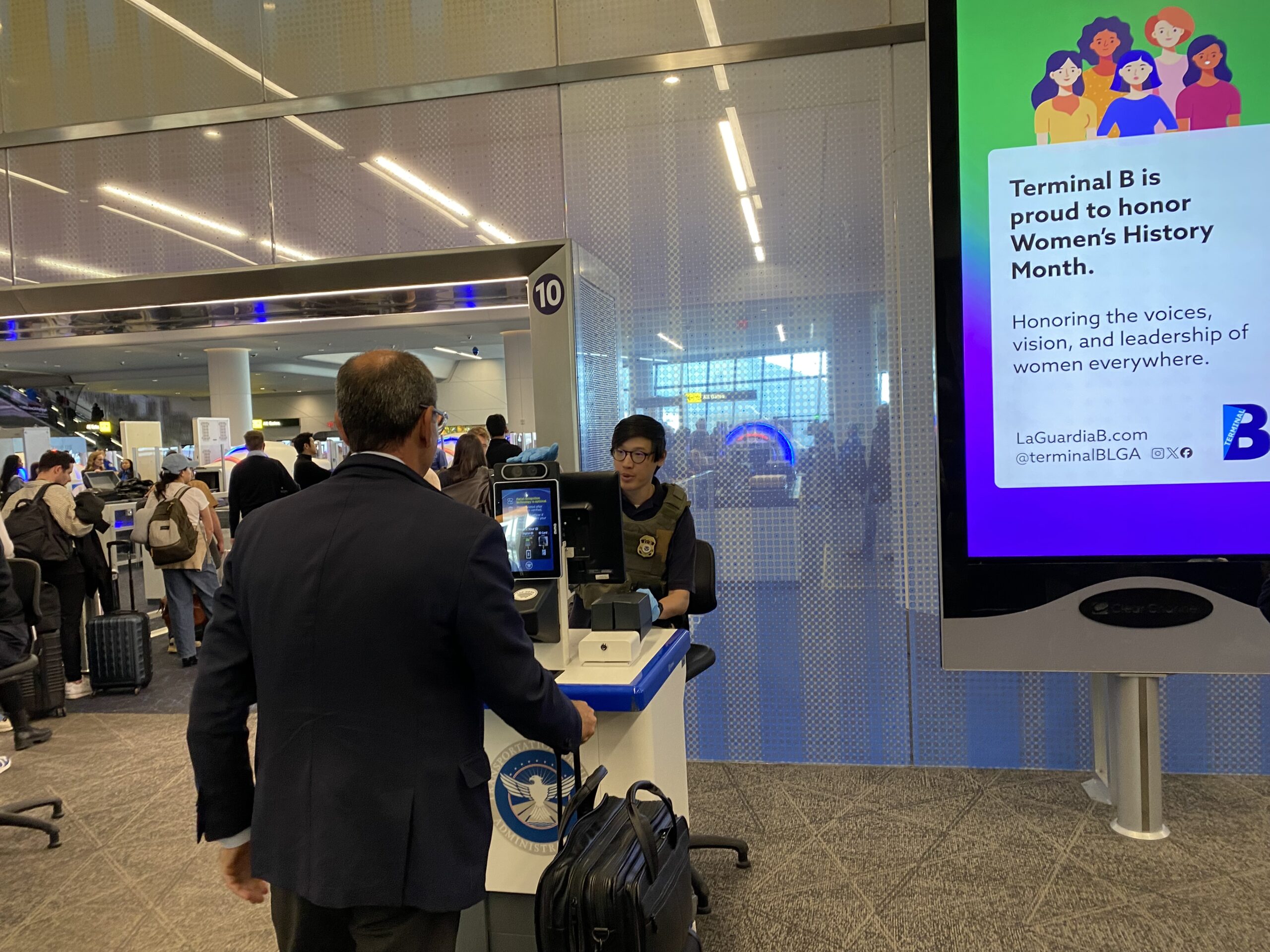 ICE deportation officers step into TSA jobs at LaGuardia Airport to ease long security lines