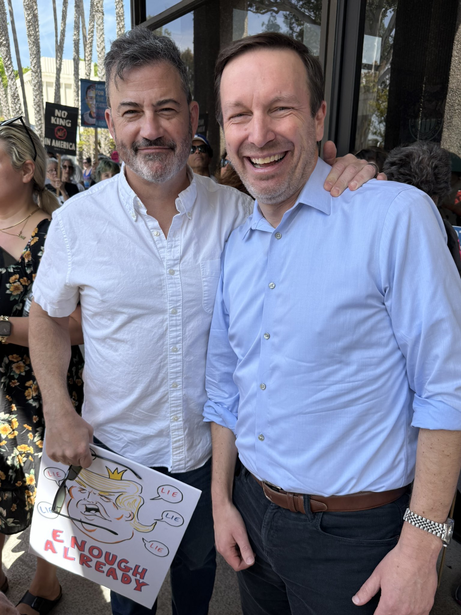 Members of Congress chill in casinos, Disney World, with celebs during two-week vacation as thousands of DHS workers go unpaid