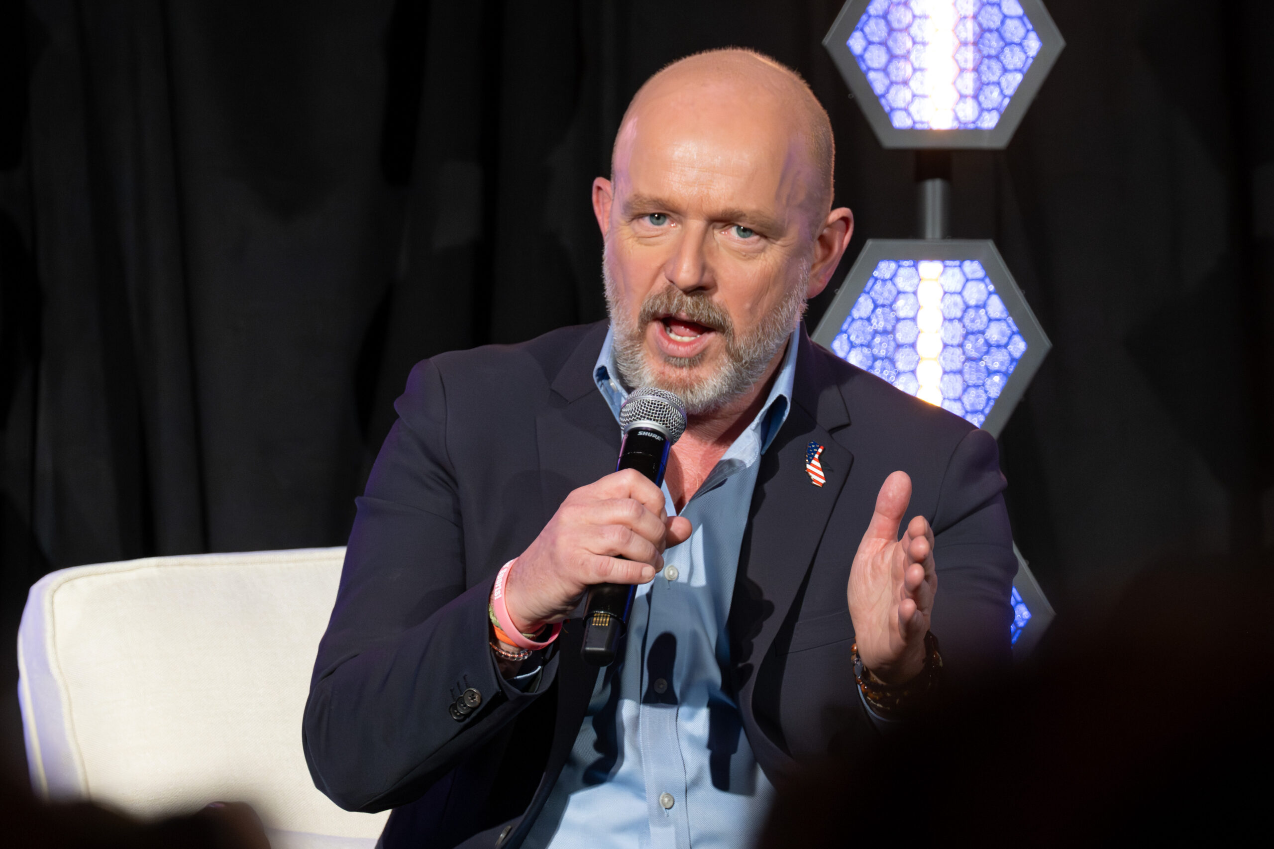 GOP gubernatorial hopeful Steve Hilton issues impassioned plea to California’s gas execs: ‘Do not give up’