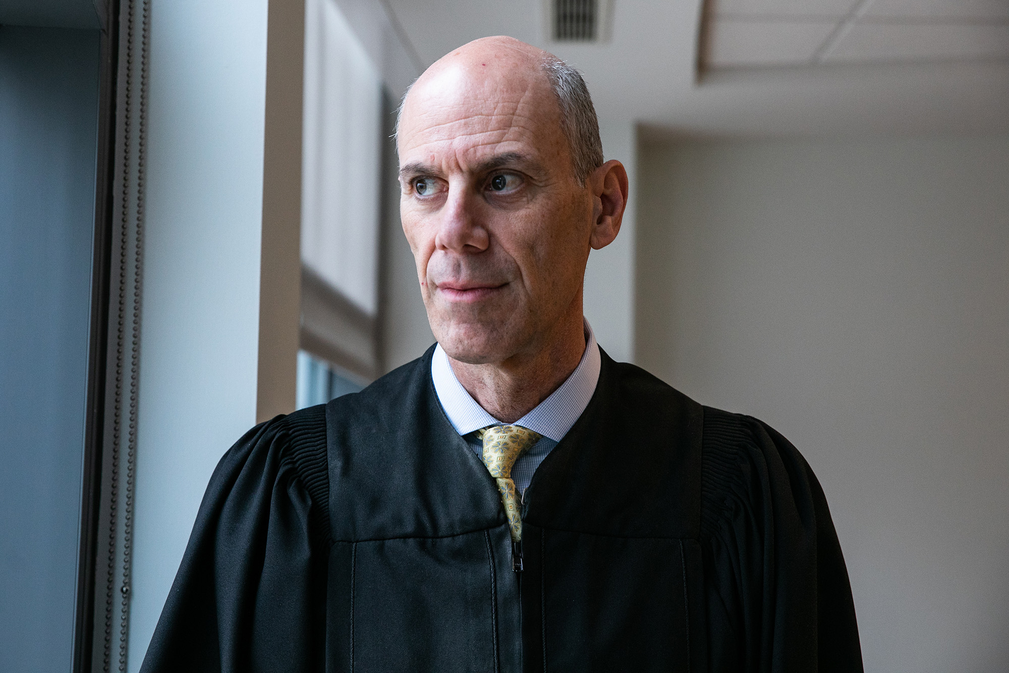 Appeals court orders Judge James Boasberg to end criminal contempt proceedings against Trump officials