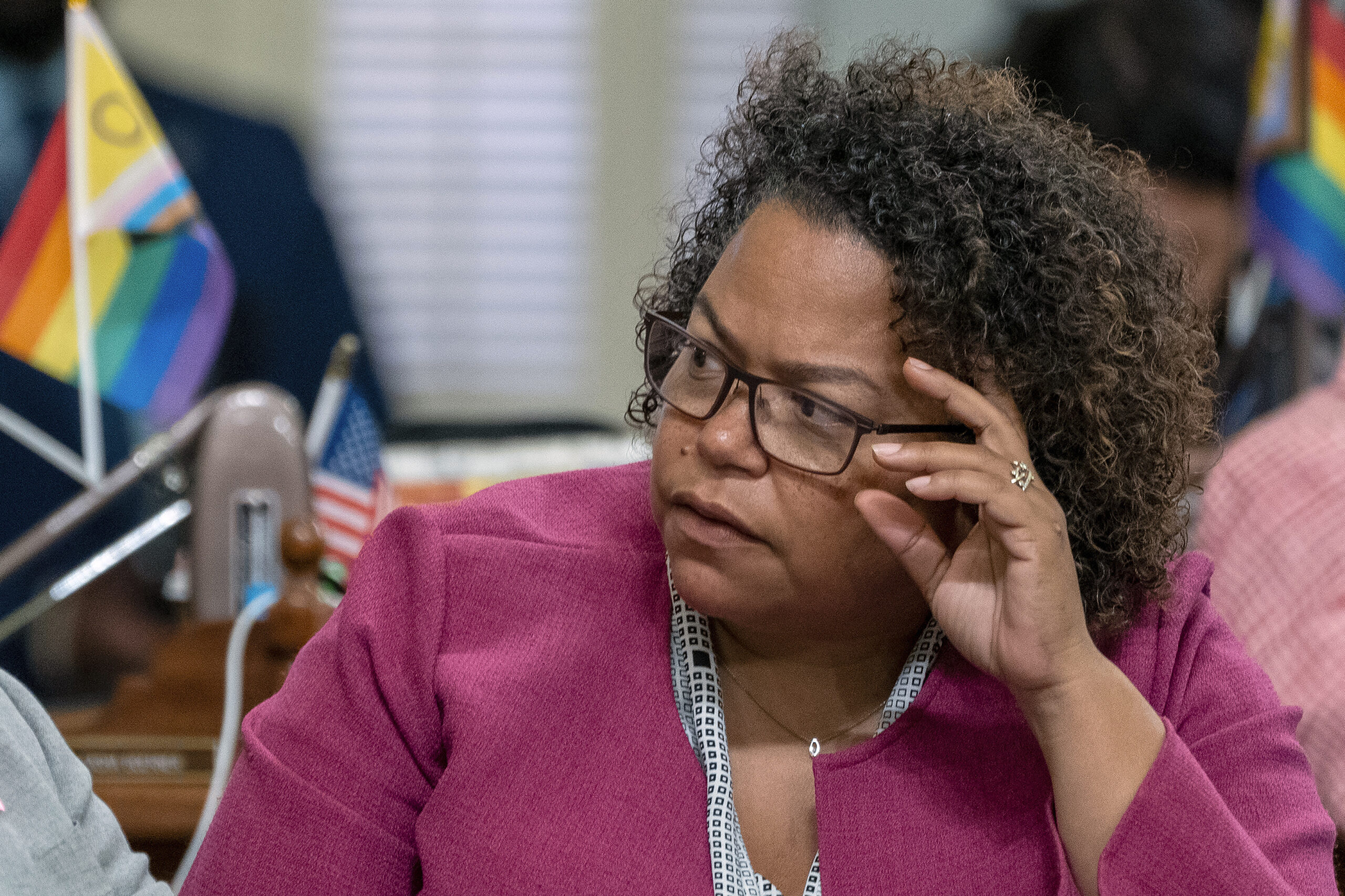 California would fund lawyers for all illegal immigrants under new bill