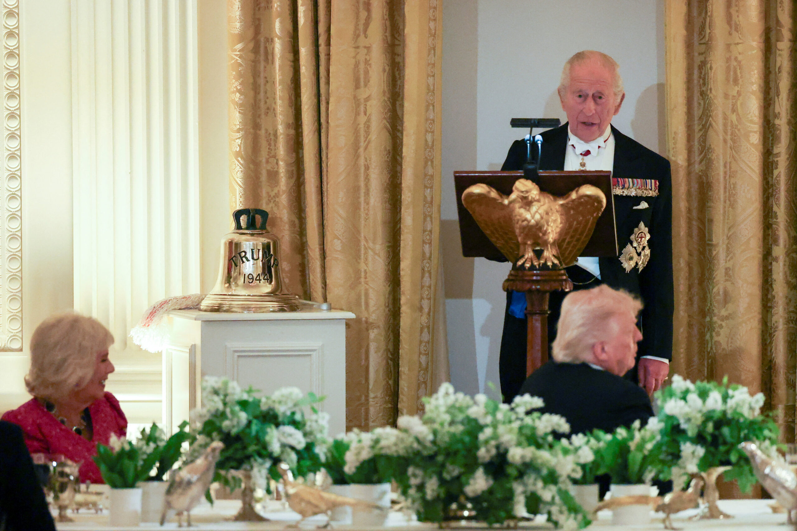 King Charles III gifts president a bell from HMS Trump during White House state dinner