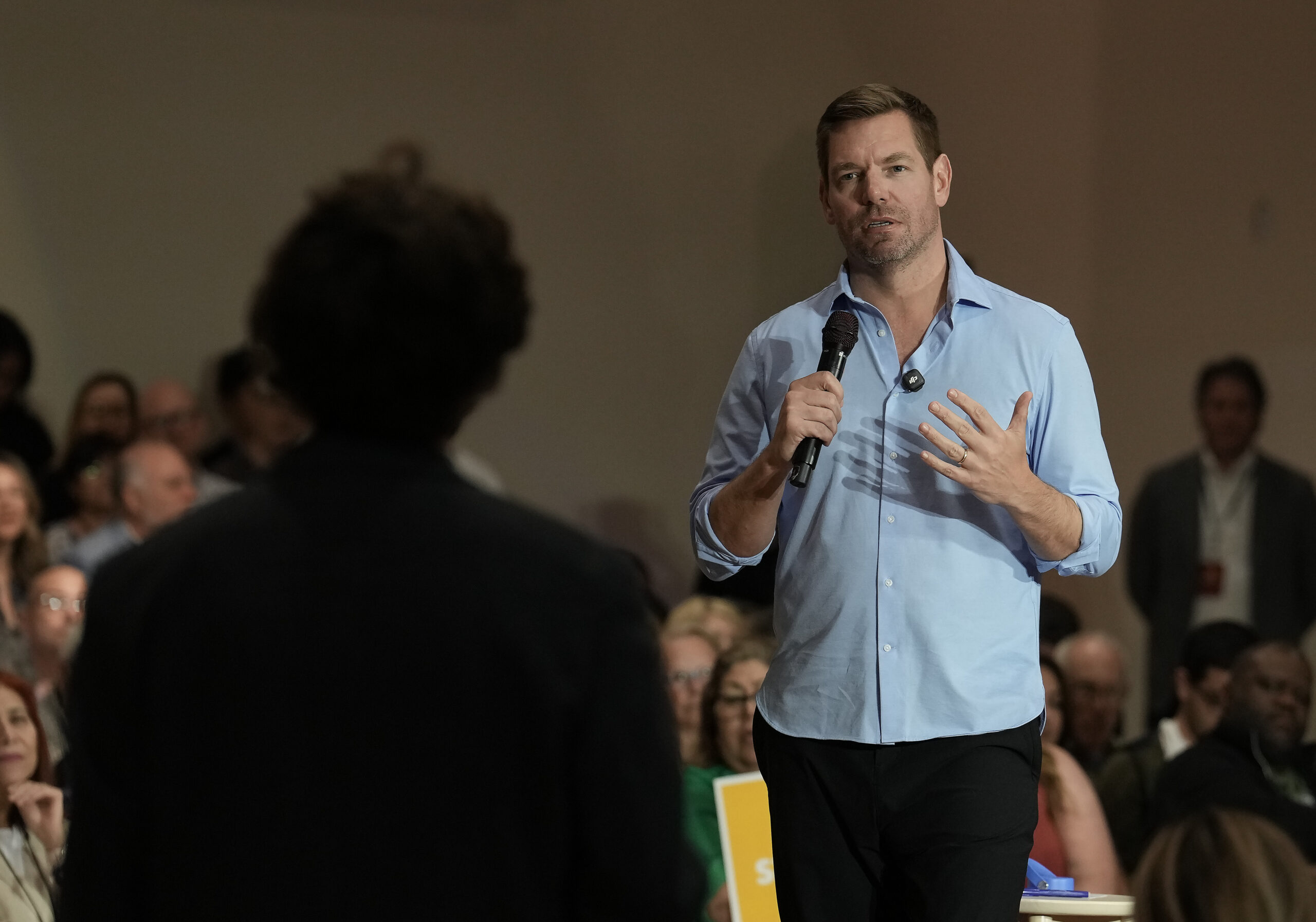 Eric Swalwell quietly scrubbed from powerful PAC supporting ‘young Dems’