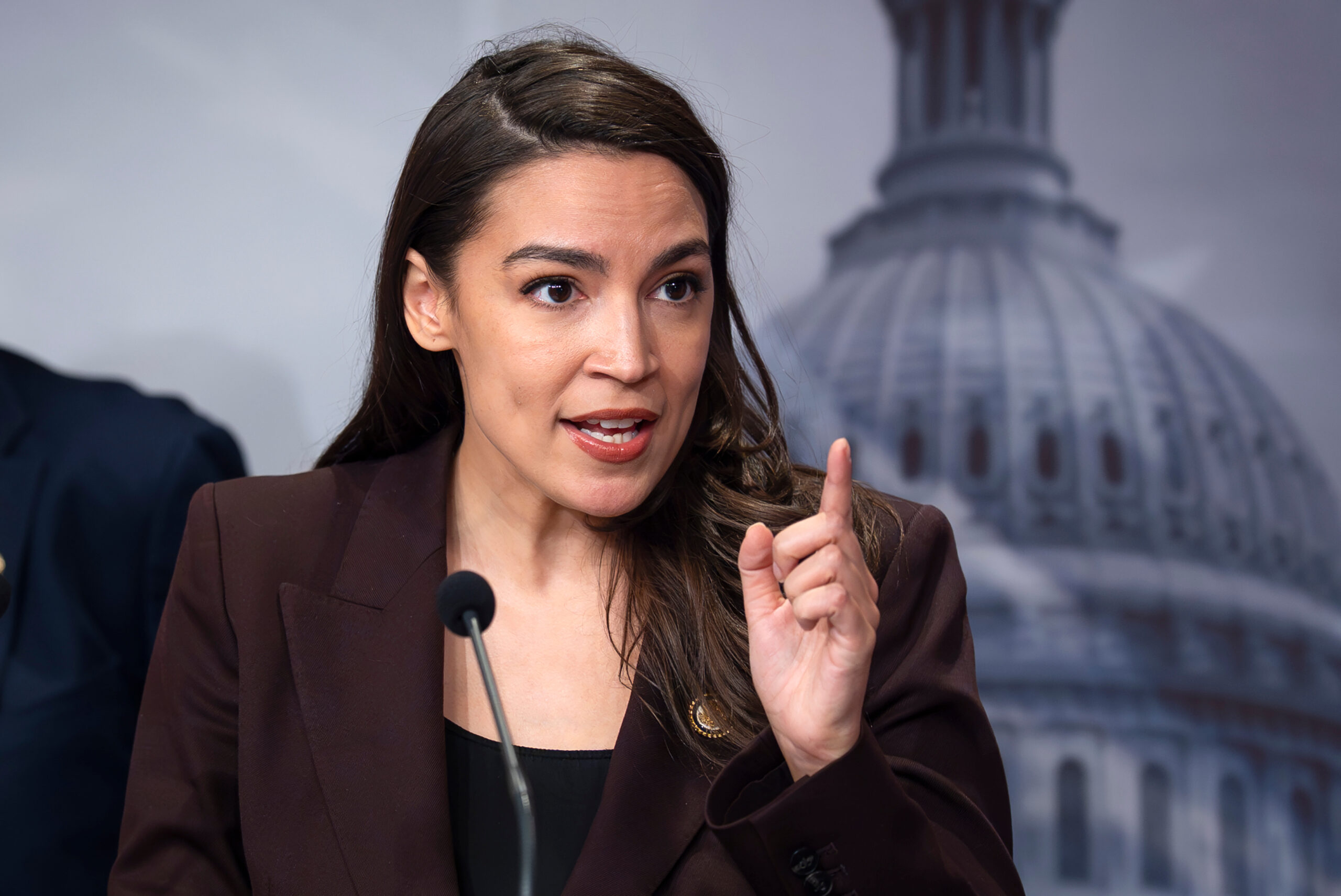 AOC publicly humiliates her former aide running for Nancy Pelosi’s seat