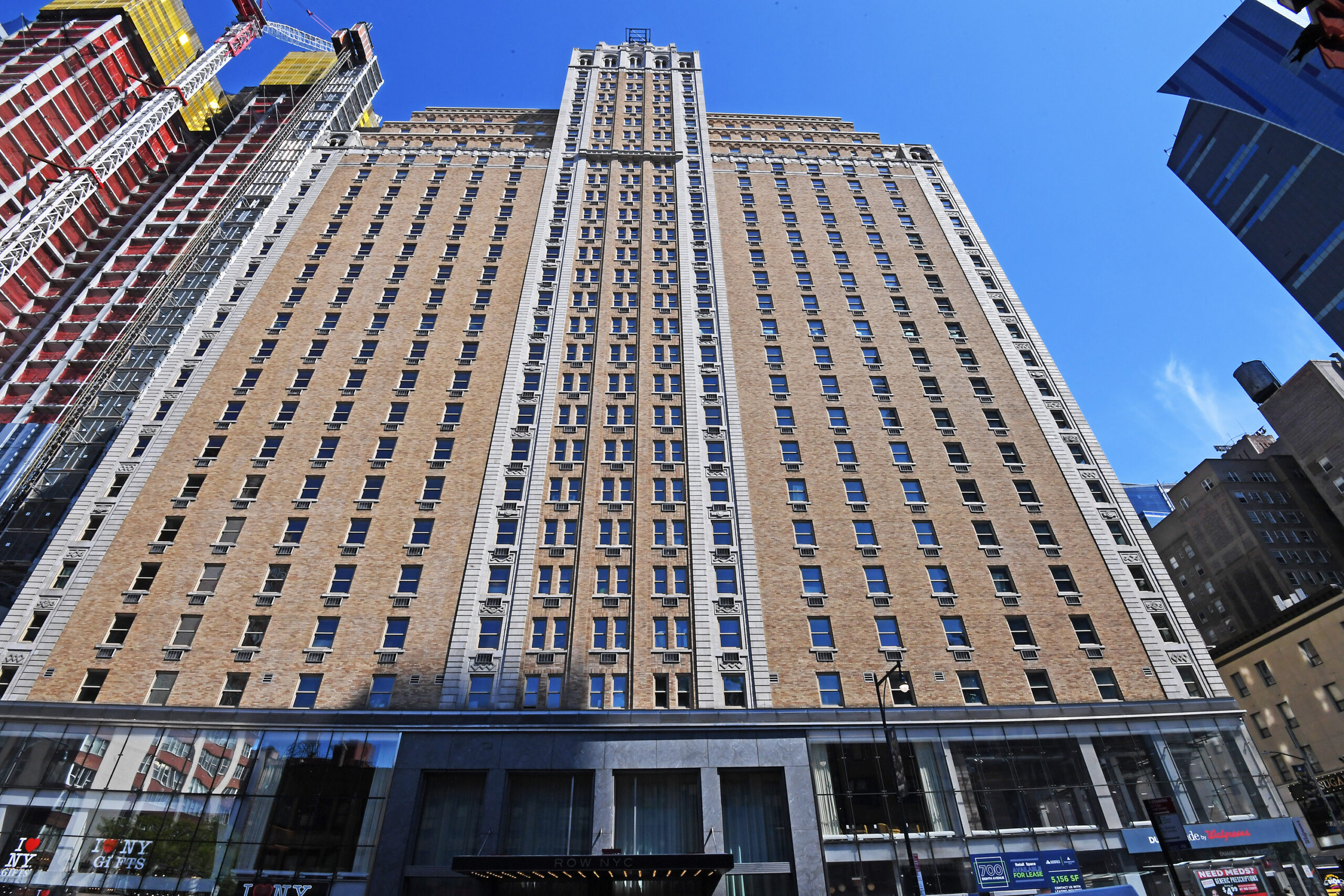 Famed NYC hotel reopens, shedding migrant shelter past for Times Square tourists