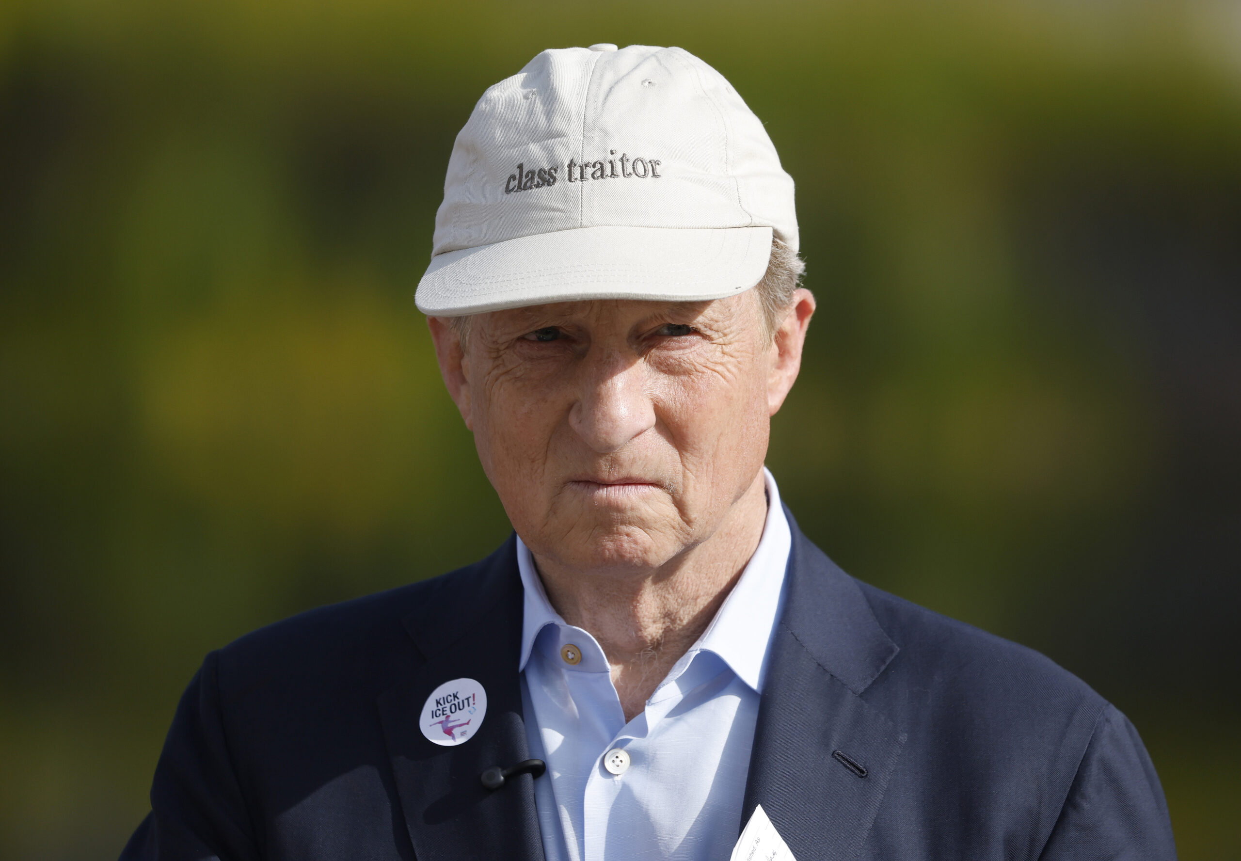 Tom Steyer pays $75k to Foos Gone Wild and The Shade Room to juice trailing campaign