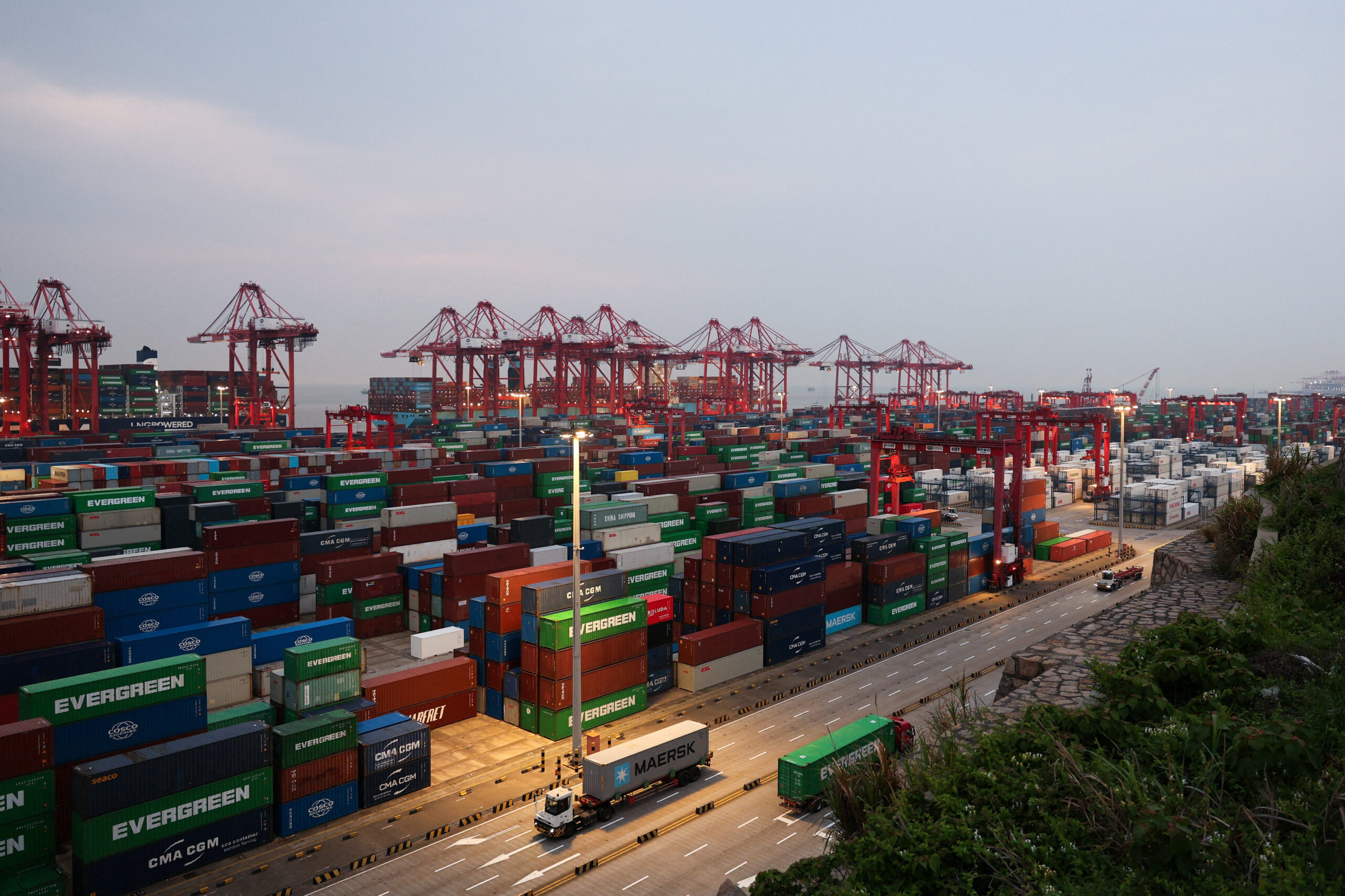 Trade court rejects Trump’s 10% global tariffs in victory for small businesses