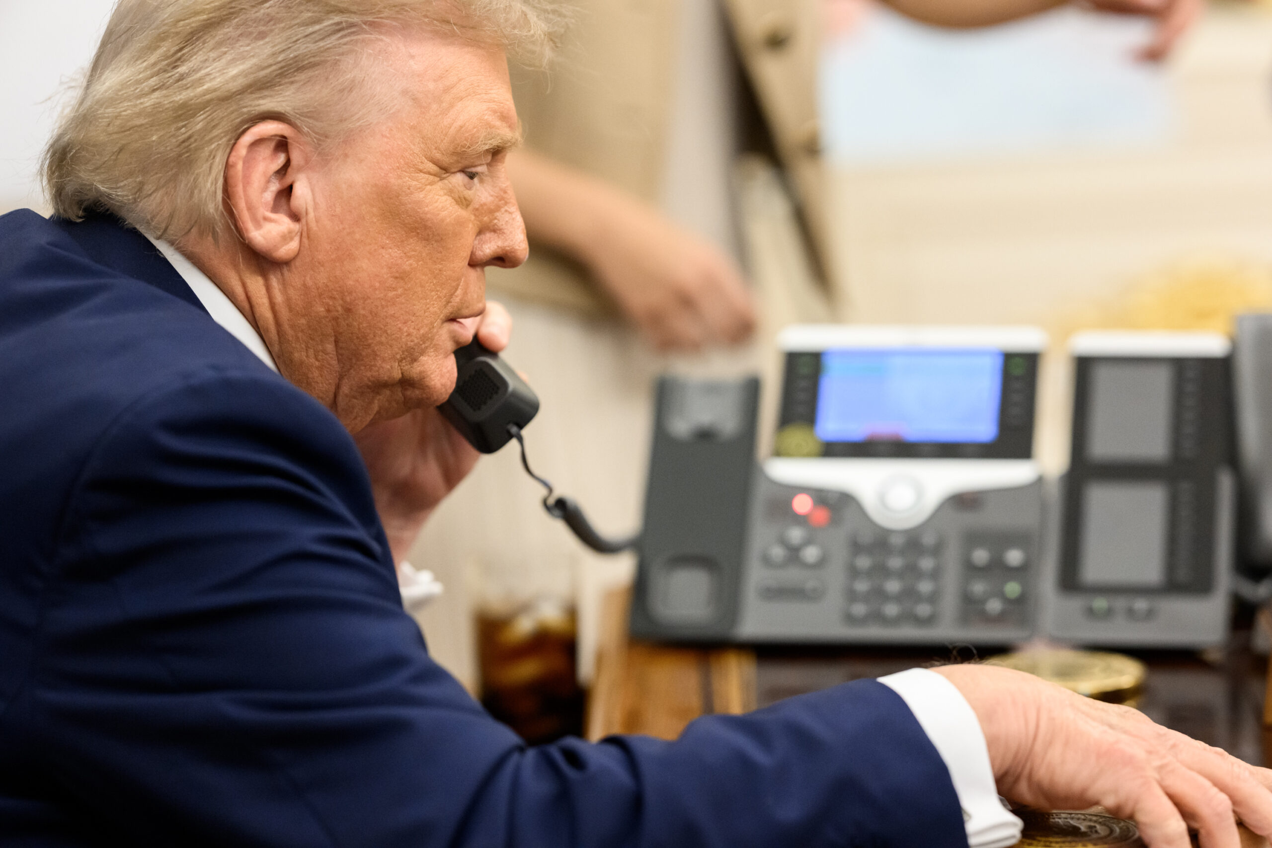 Trump says Iran agreement ‘largely negotiated’ after call with Middle East allies: ‘The Strait of Hormuz will be opened’