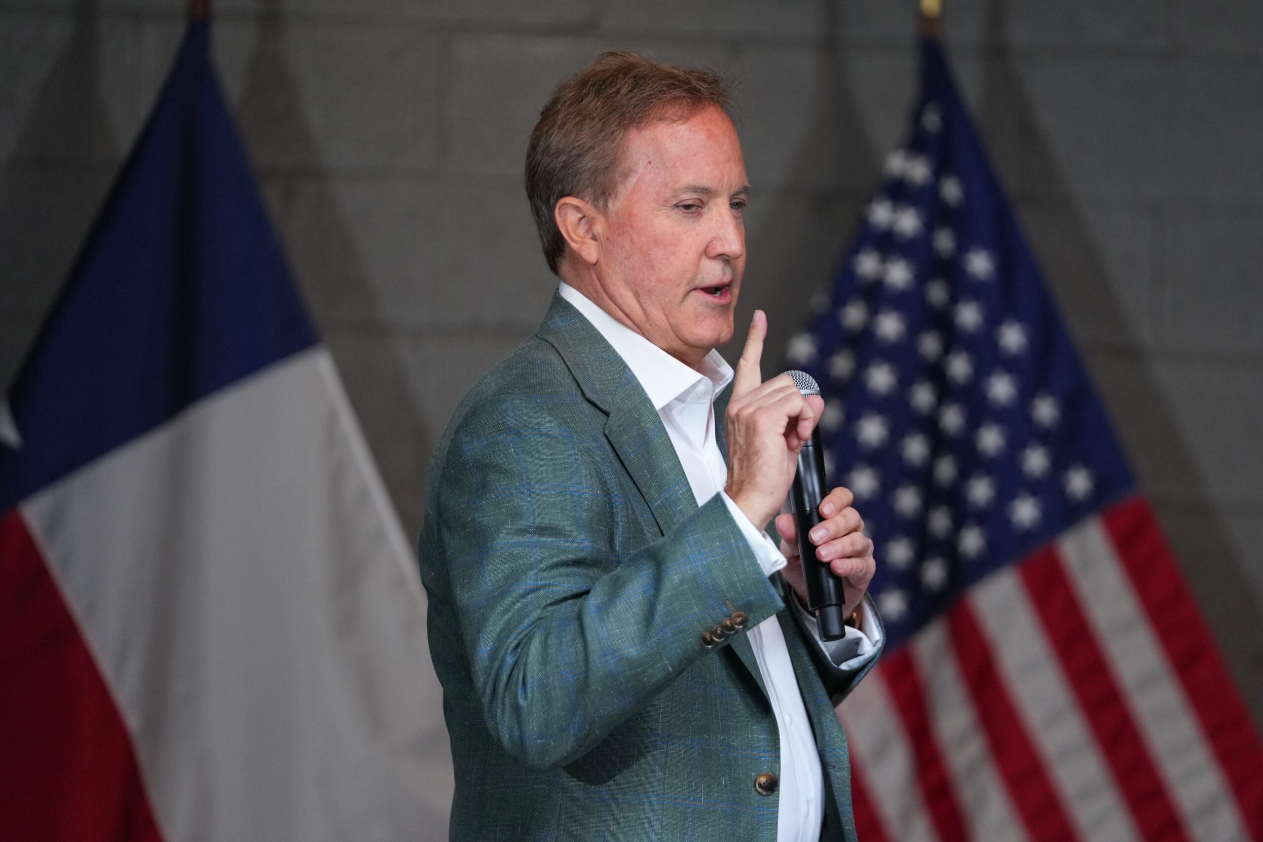Trump makes long-awaited endorsement in Texas Senate battle between Paxton and Cornyn — just days before election
