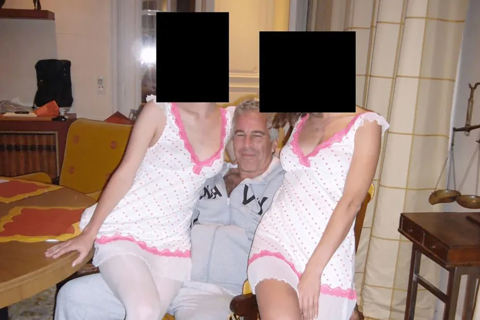 Epstein had dirt on ‘only one person’ but didn’t have ties to CIA or Mossad and wasn’t a pedophile, Dershowitz says