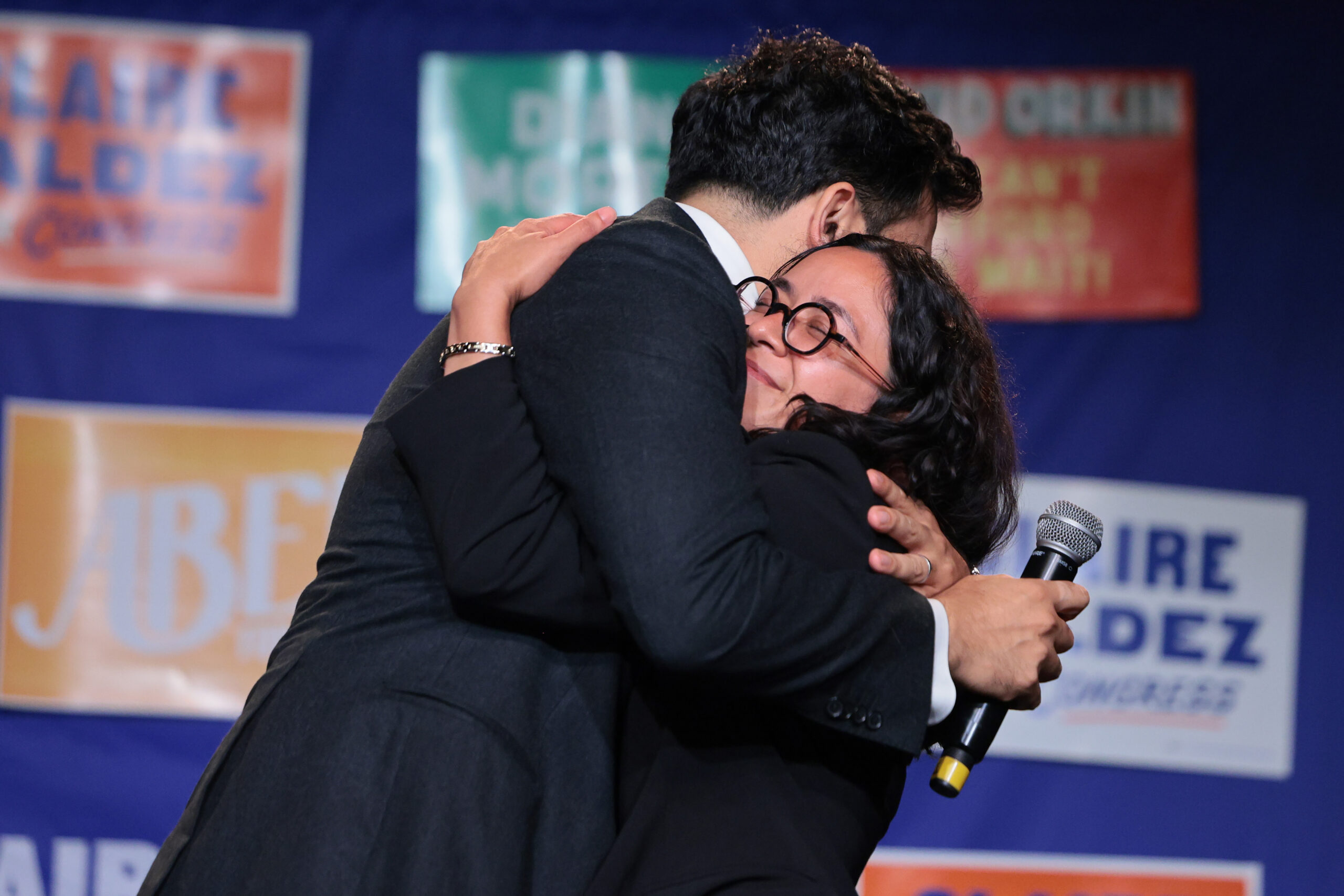 Hakeem Jefferies says Mamdani has ‘work to do’ to make up with congressional Dems after socialist radicals unseat incumbents