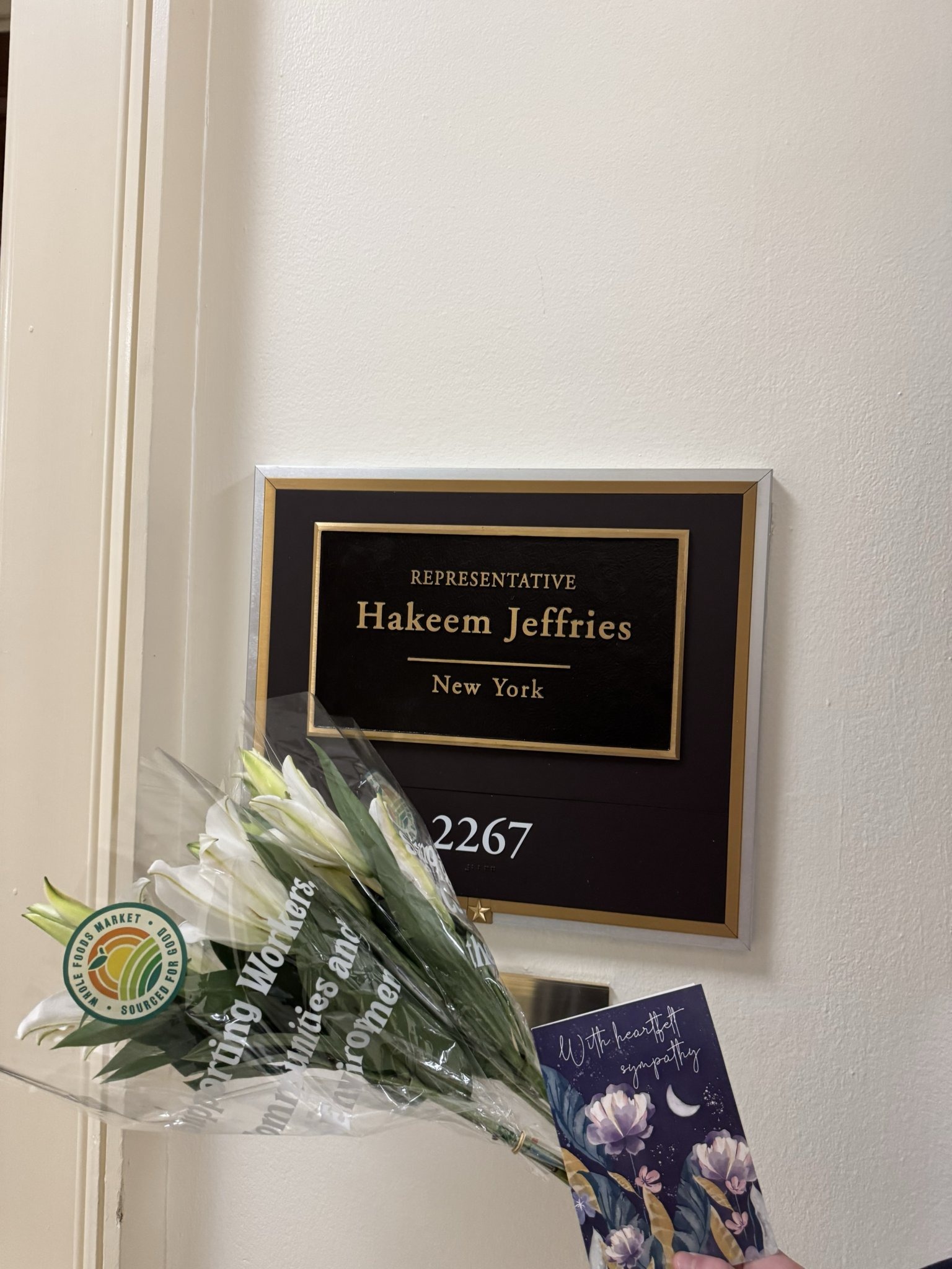 NRCC trolls Hakeem Jeffries with condolence flowers after socialist victories in NY Democratic primaries  