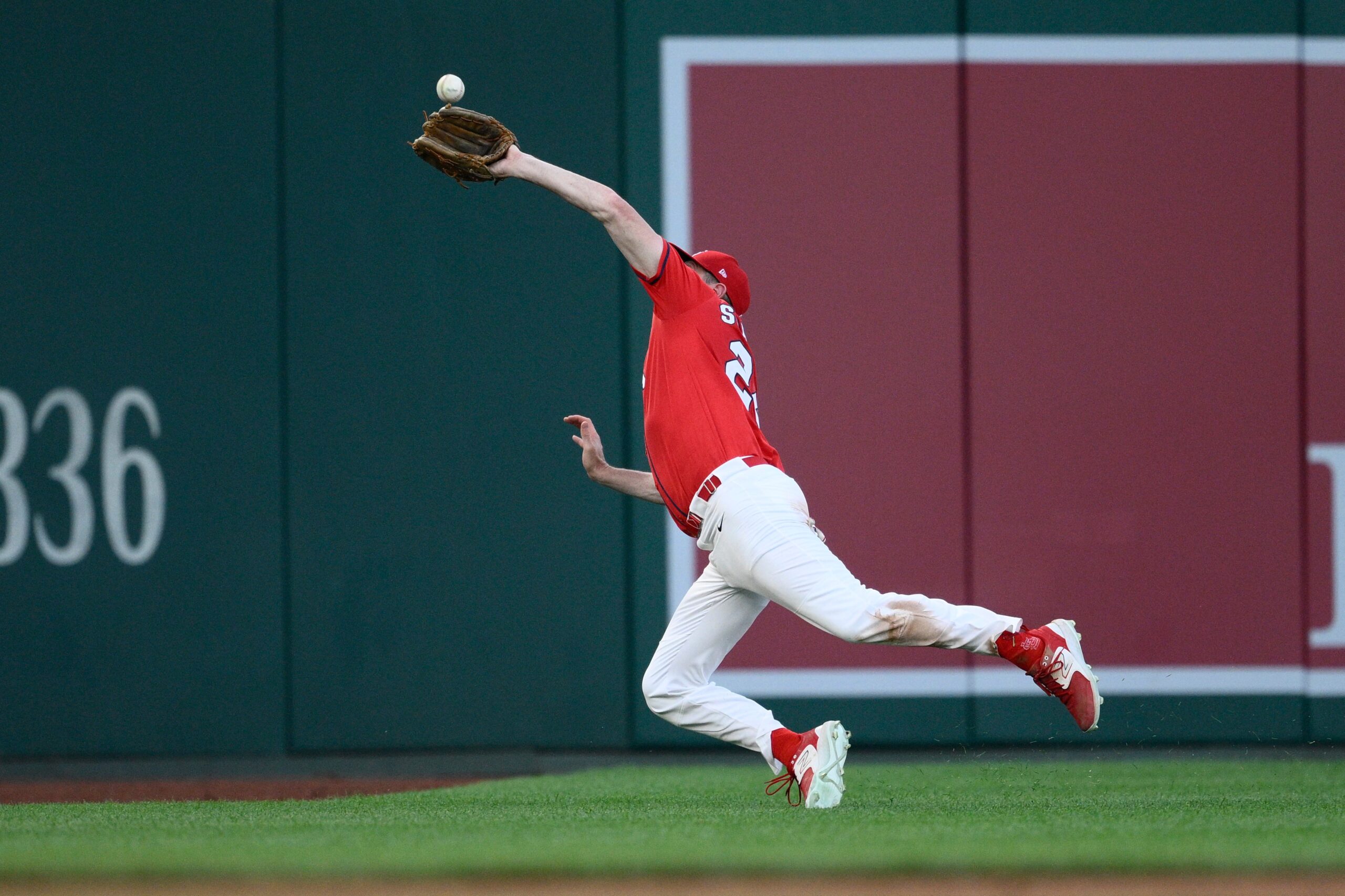 Sen. Eric Schmitt dazzles as Republicans clobber Democrats in Congressional Baseball Game for sixth straight year 