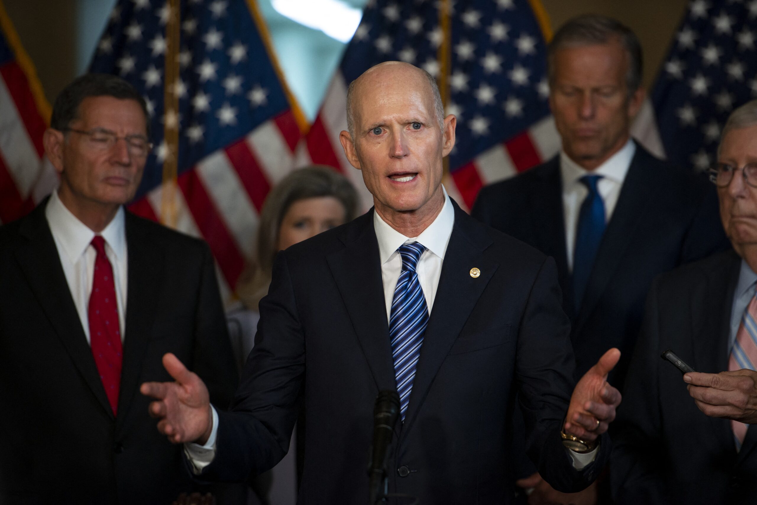 Florida Sen. Rick Scott urges DOJ probe amid California voter fraud scandal