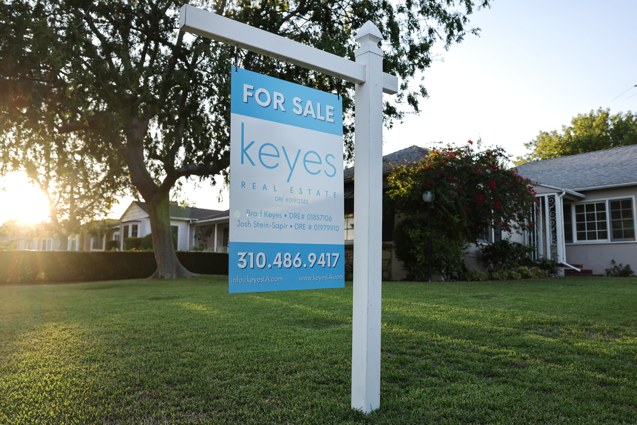 Biden’s illegal immigration surge triggered 30% rise in home prices, $ 20% in rents, Fed paper finds